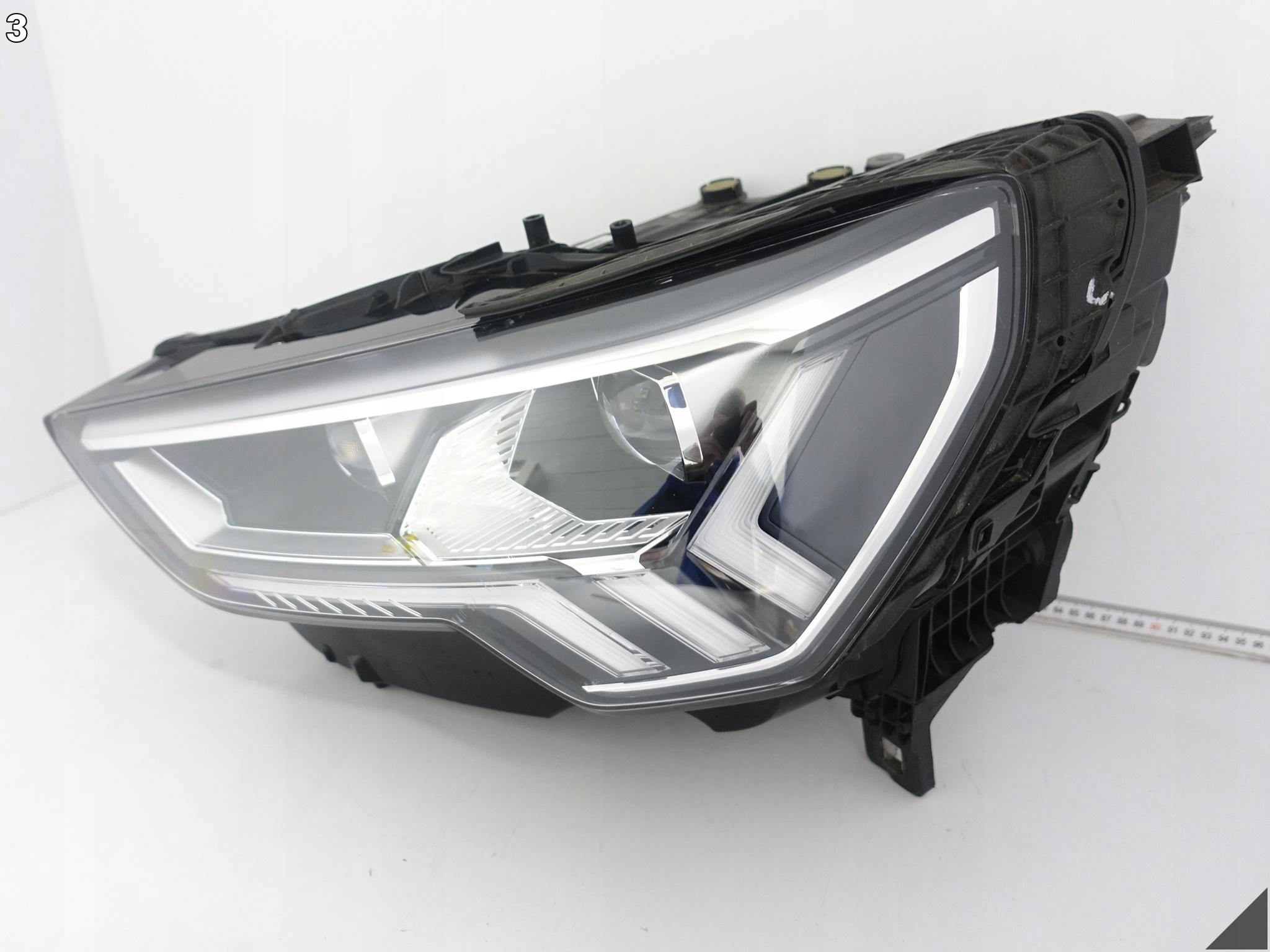 AUDI Q3 SQ3 II F3 83A 18- light MATRIX FULL LED left front EUROPA (035)