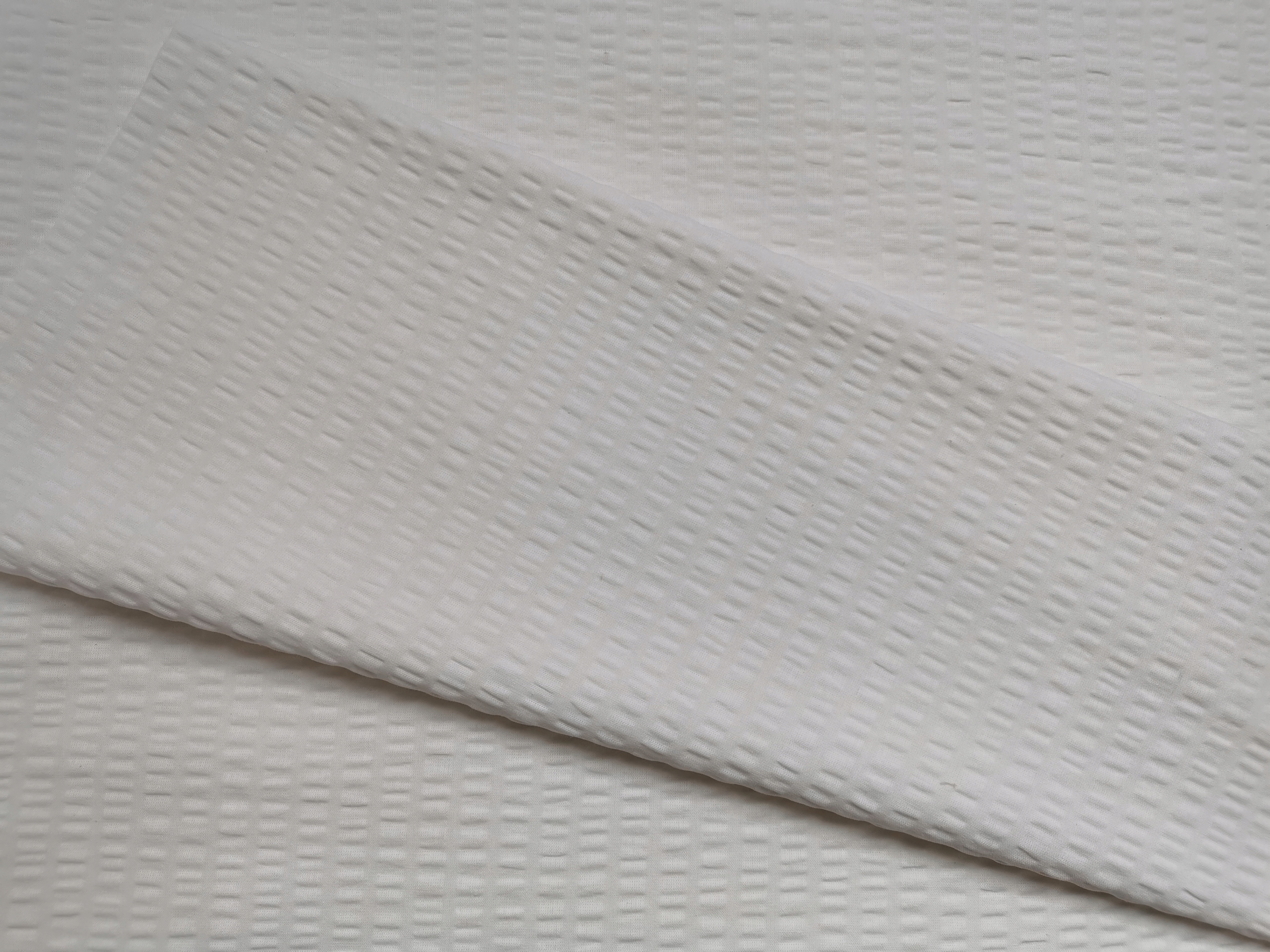 

Prześcieradło 160x220 bez gumki z kory 100% baw.