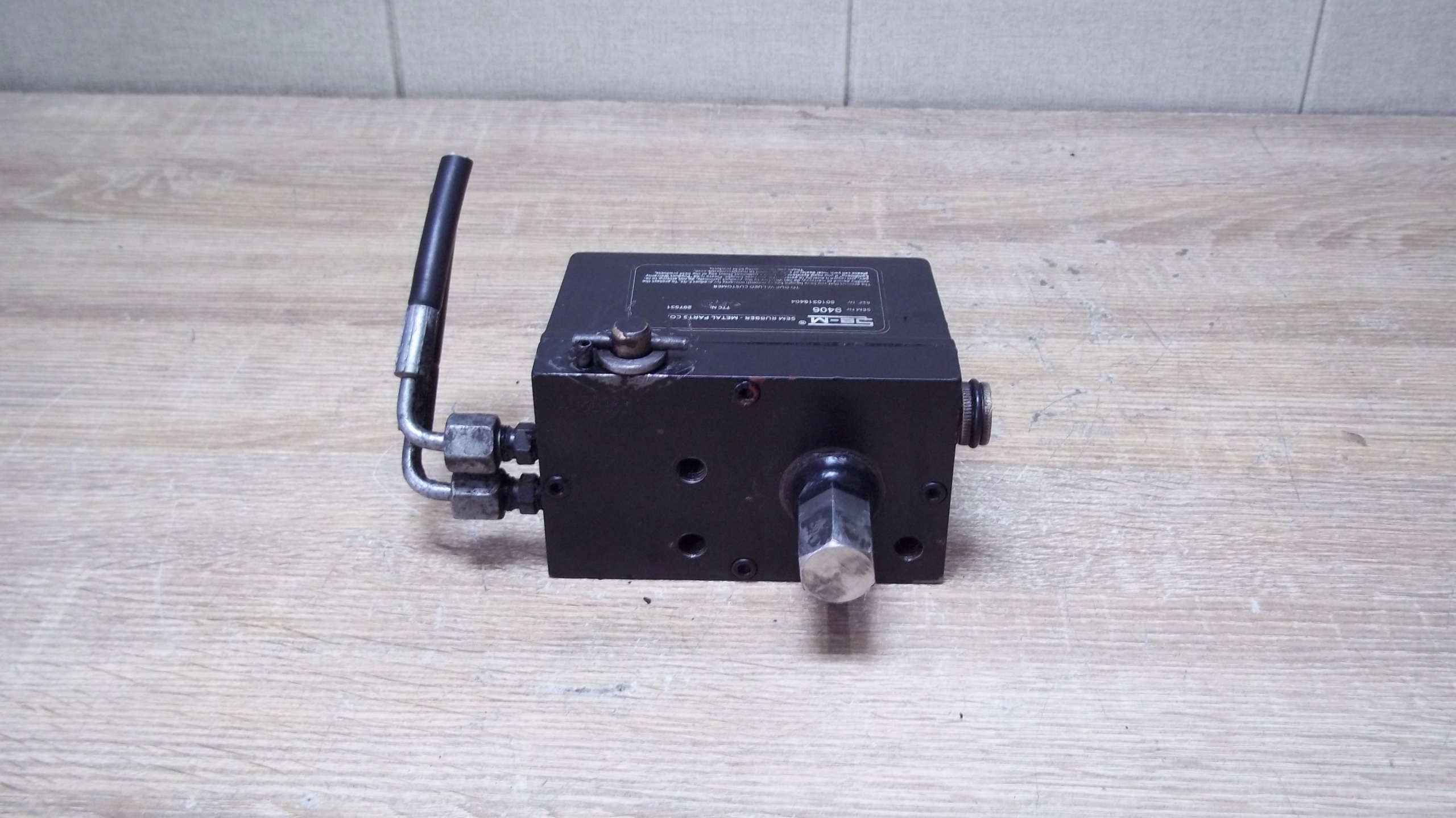 5010316404 - ПОДЪЕМНЫЙ НАСОС КАБИНЫ RENAULT PREMIUM