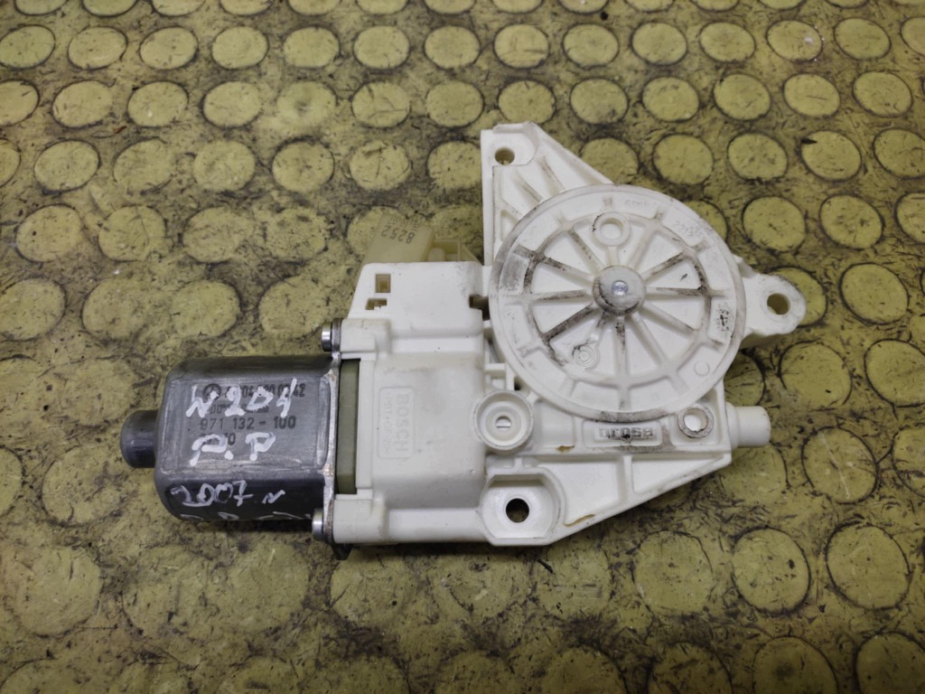 MERCEDES W204 mini motor windows right front A2048200242