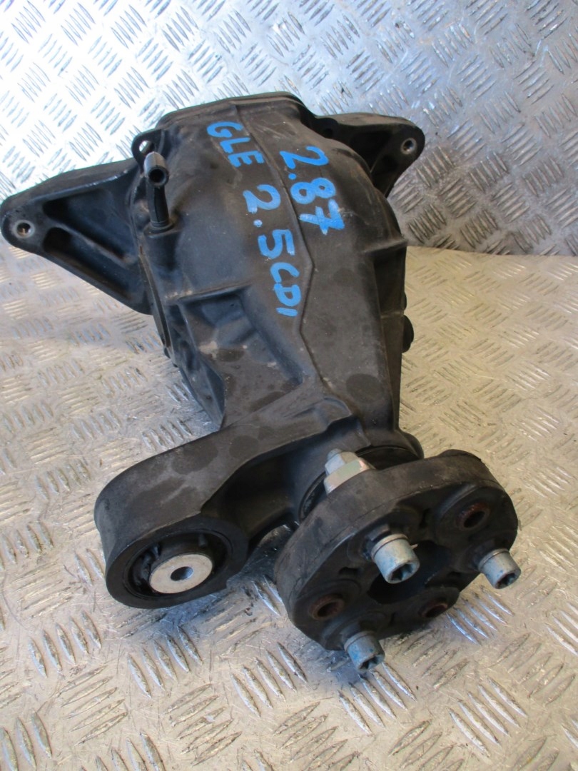 differential diff MERCEDES GLE 2,5CDI 2,87 rear part
