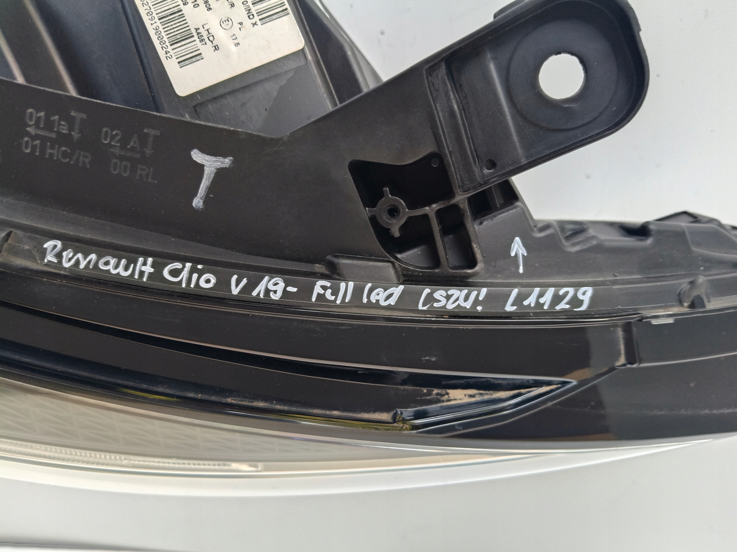 light right REFLEKTOR RENAULT CLIO V 19- FULL LED