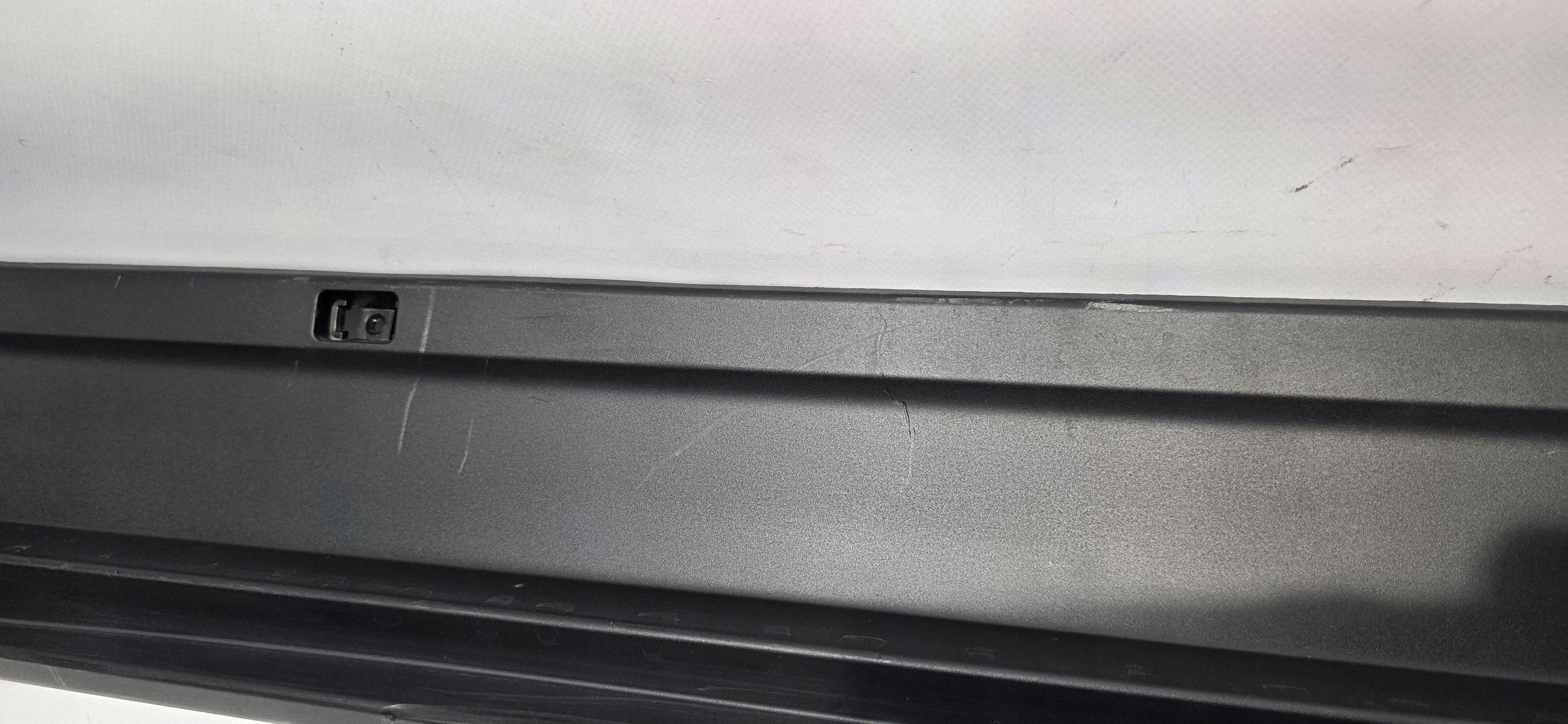 moulding threshold right side Lexus LBX 7585052110