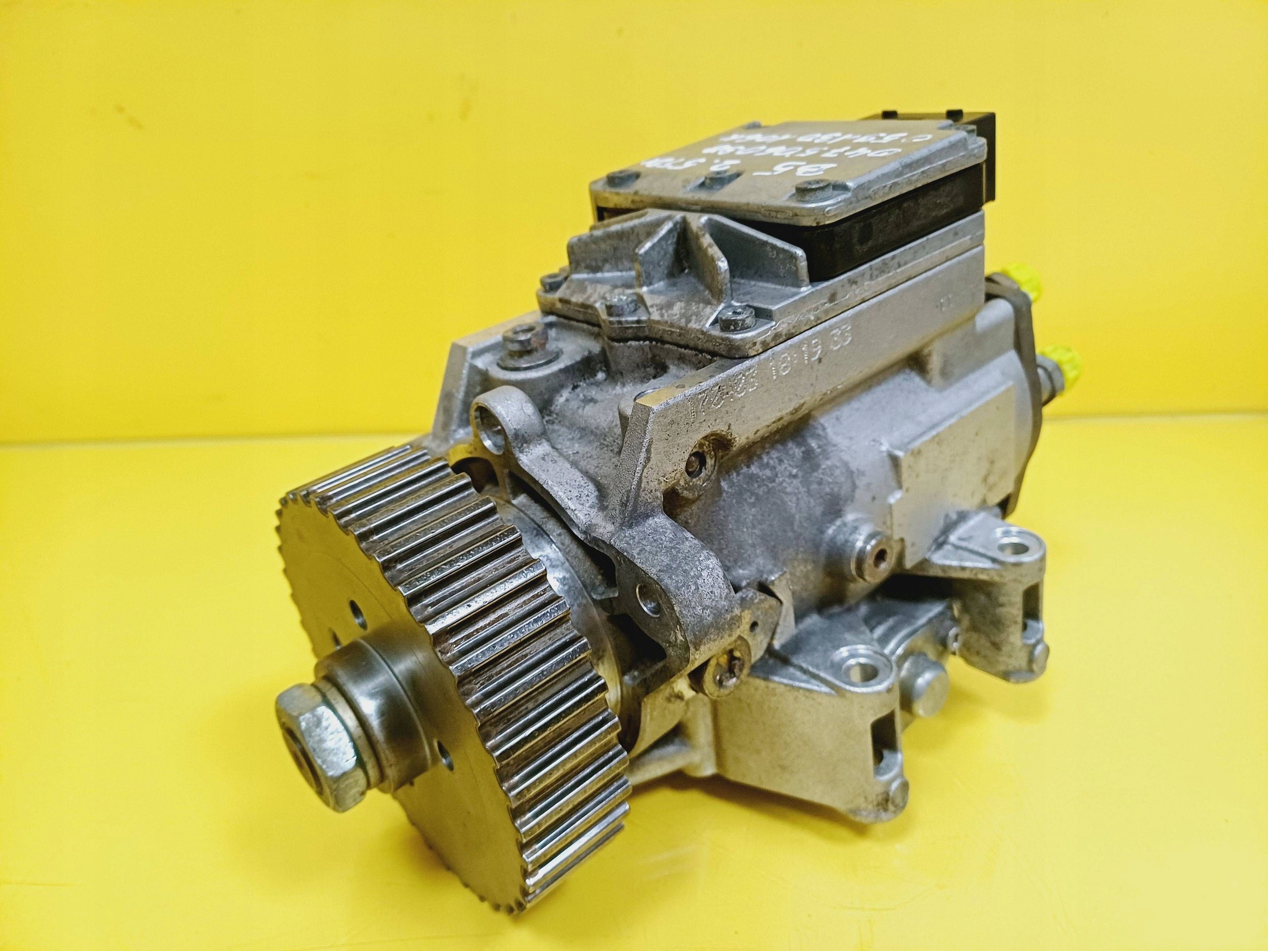 POMPA WTRYSKOWA VW PASSAT B5 2.5 TDI 059130106K NR9