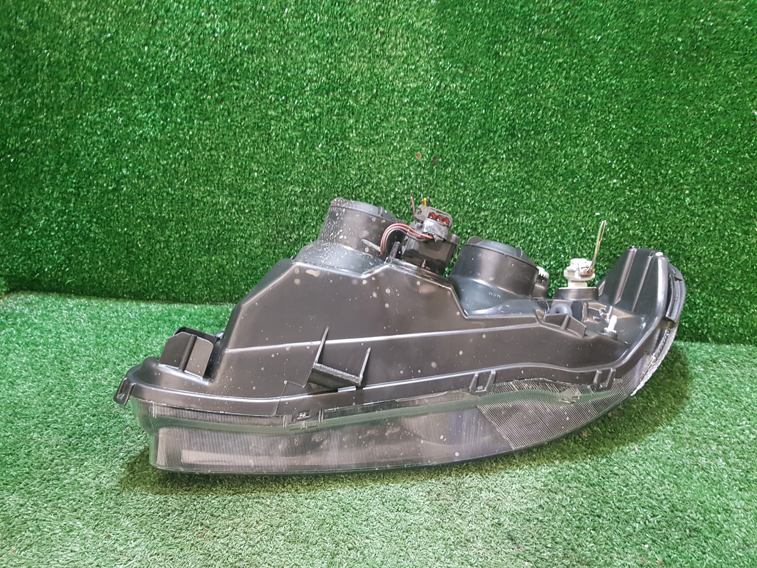 light right front NISSAN ALMERA N16 20-A365