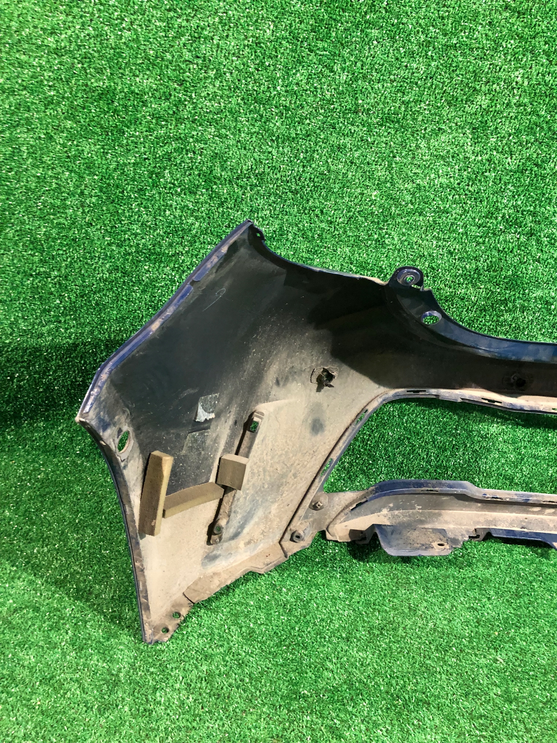 Stoßstange heck hinten TOYOTA COROLLA E21 HB HATCHBACK
