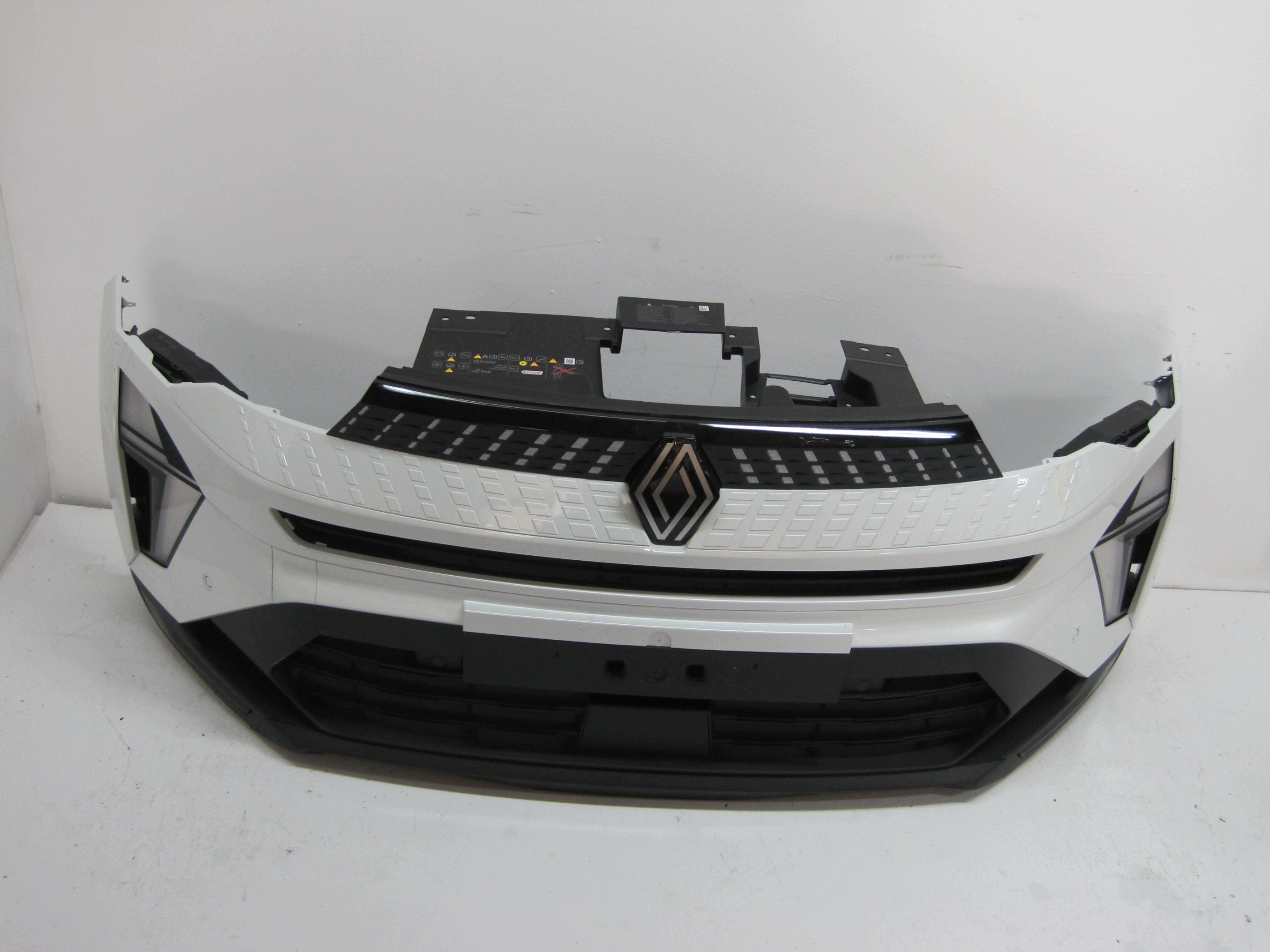 bumper RENAULT CAPTUR II LIFT 6 PDC front front
