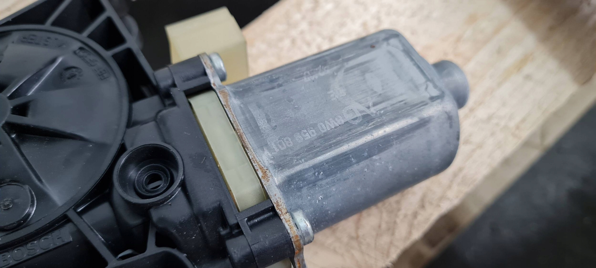 S5 A5 8W window regulator mechanism right front COUPE 8W6837462B