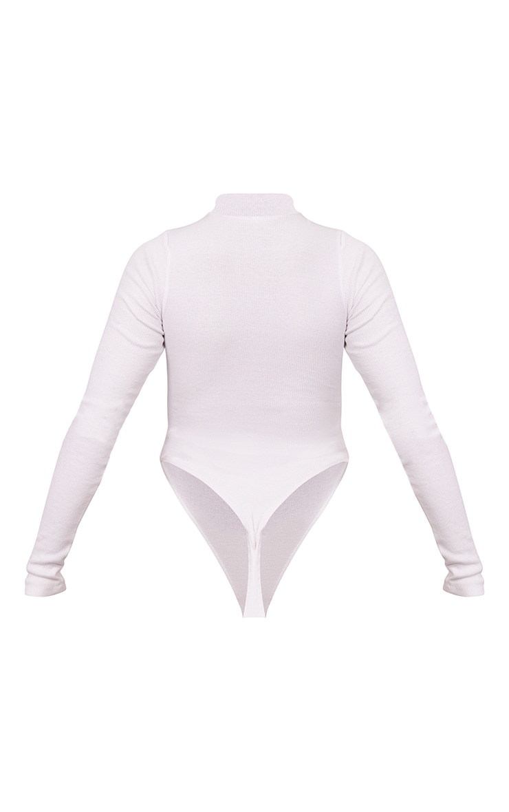 PRETTYLITTLETHING BIAŁE BODY Z DŁUGIM RĘKAWEM I GOLFEM R.XL F501113 Dekolt golf