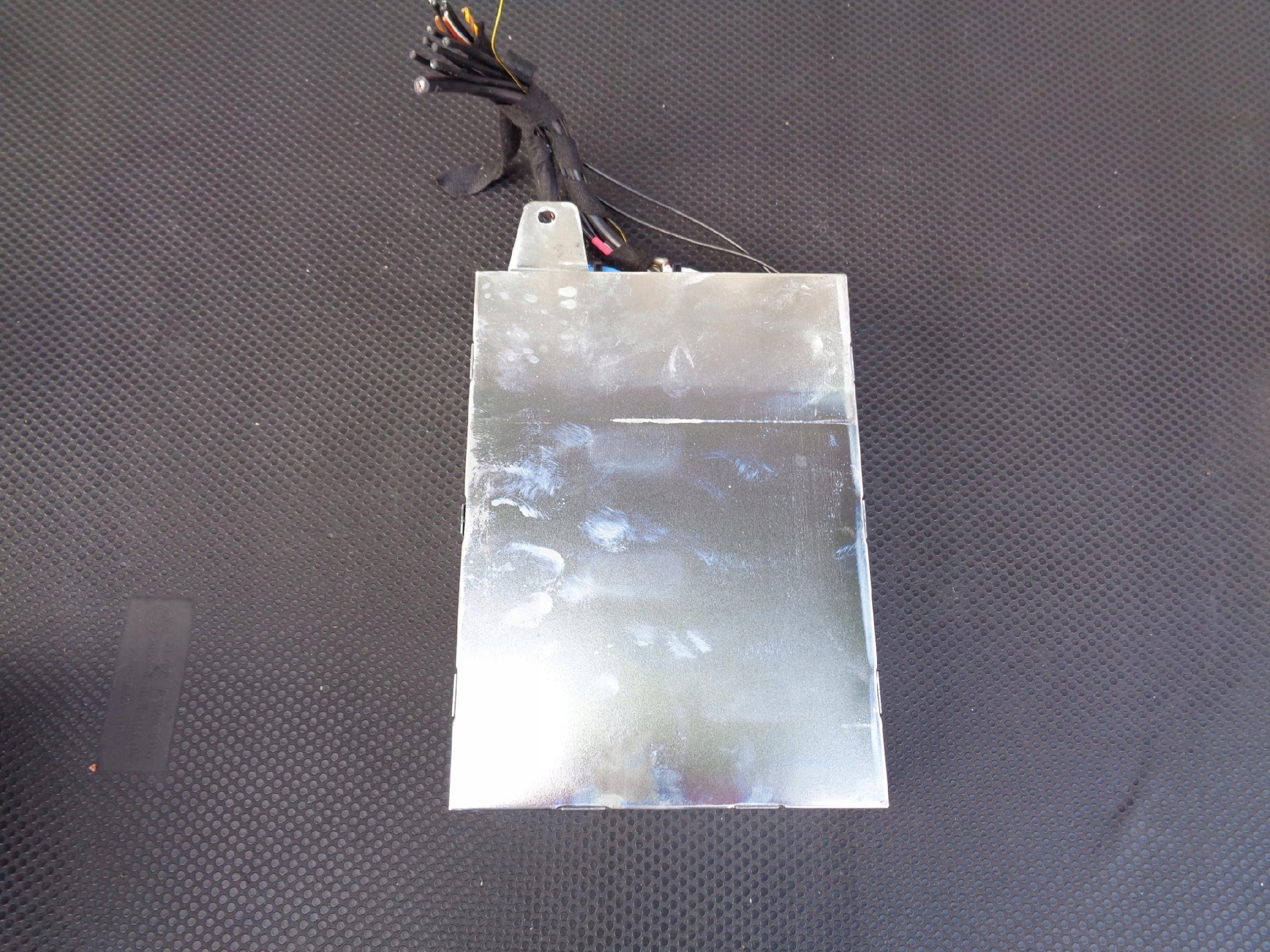 BMW E46 E53 X5 видео ТВ тюнер модуль 6936096