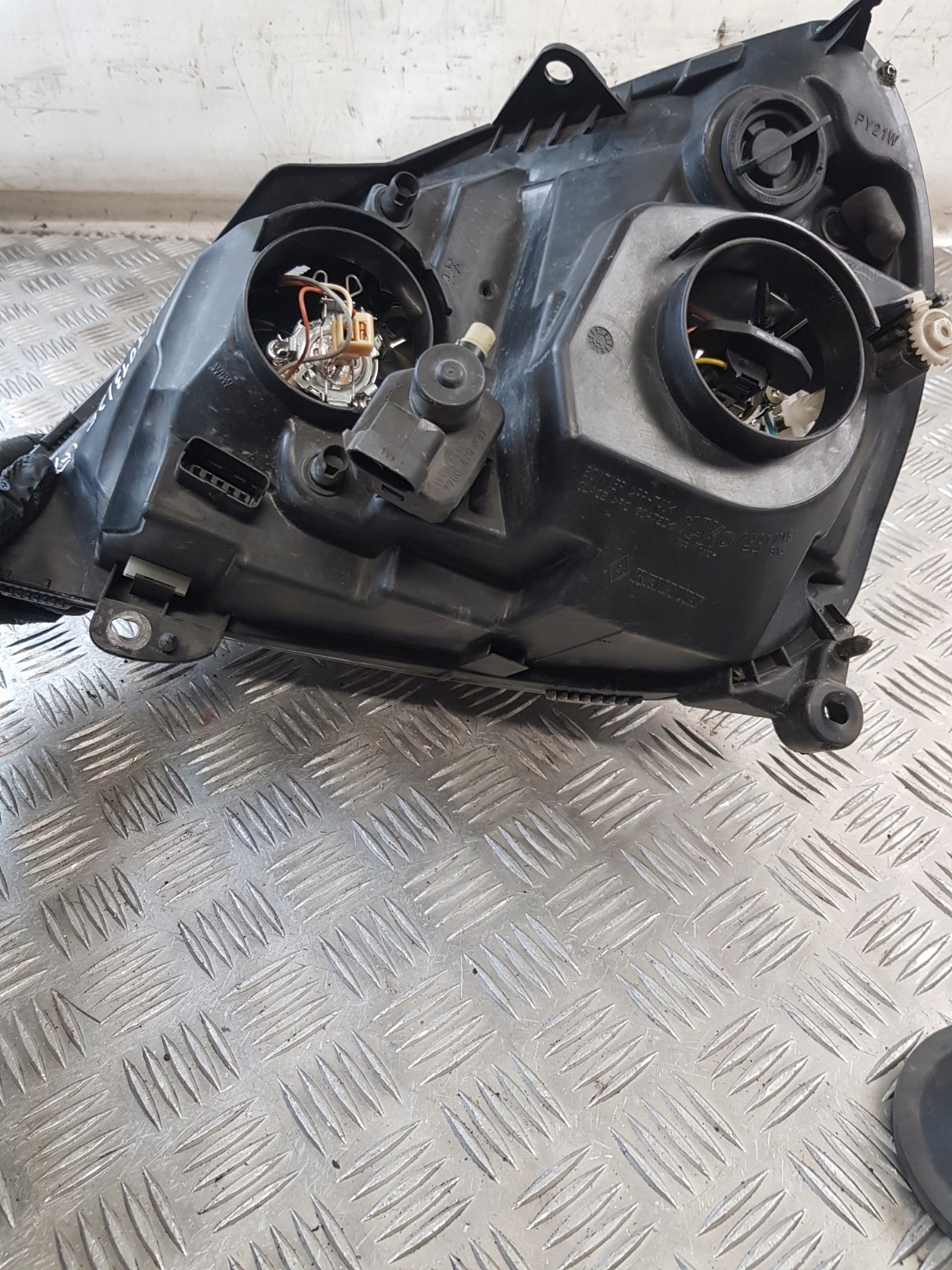 light right front 8200228792 RENAULT THALIA and LIFT 04R- EUROPA