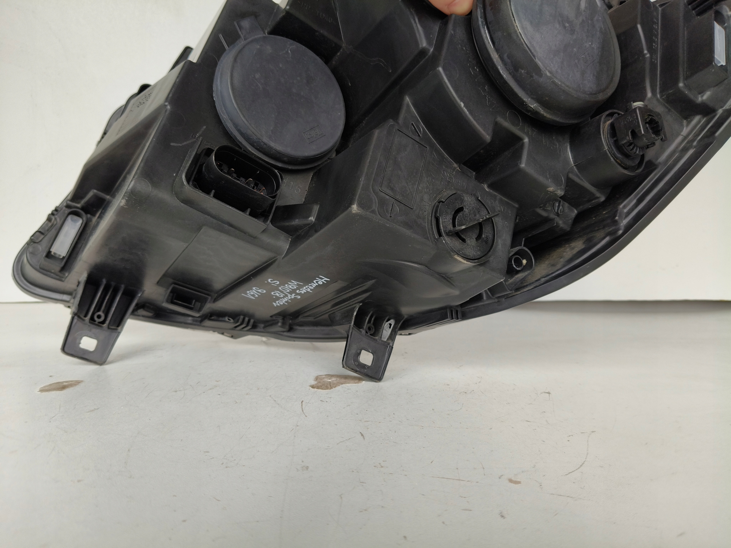 light right REFLEKTOR MERCEDES SPRINTER W910 18