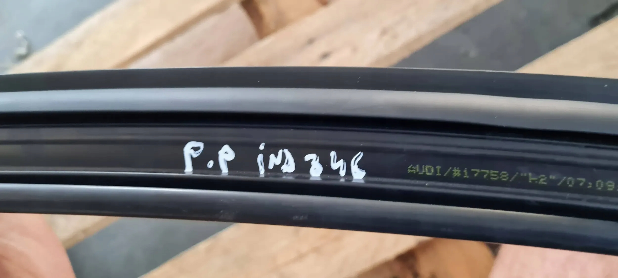 A6 C7 4G LIFT gasket rubber windows door SLINE black right front