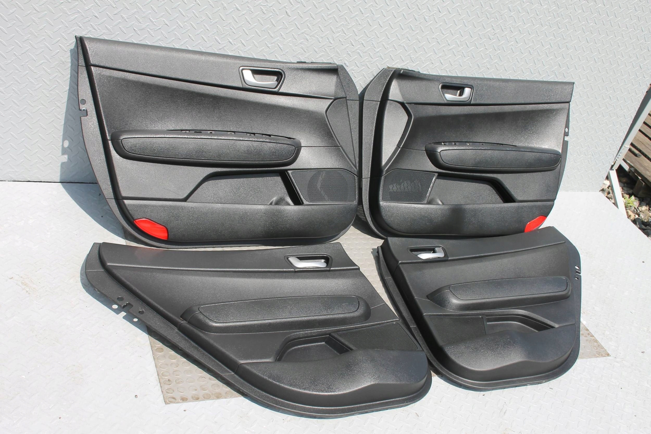 бочки дверные карты обивка комплект kia OPTIMA IV универсал 15-20