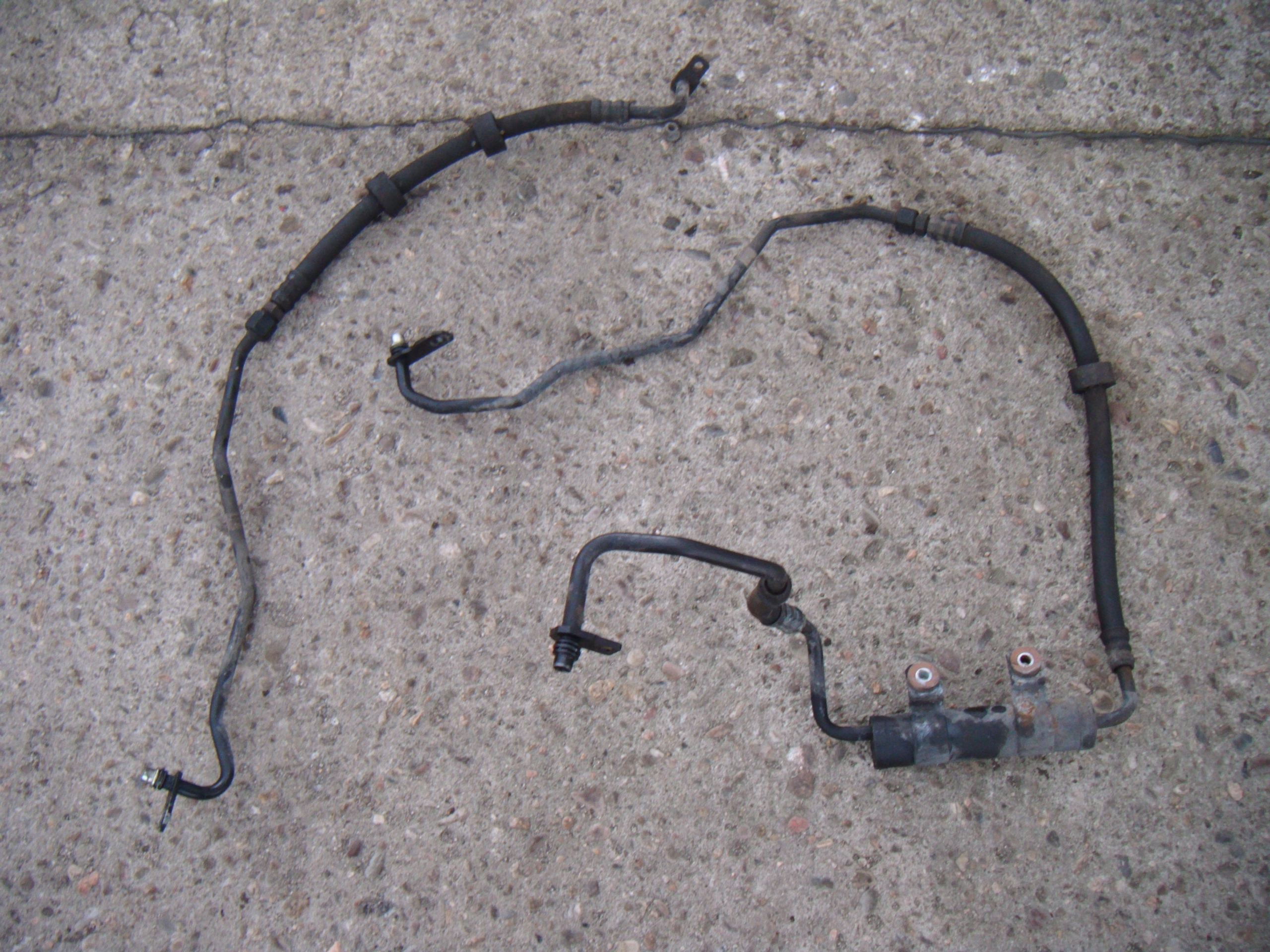 AUDI A4 B6 00-06 2.0 BENZYNA ALT AUTOMAT GGS PRZEWODY OLEJU OLEJOWE SKRZYNI