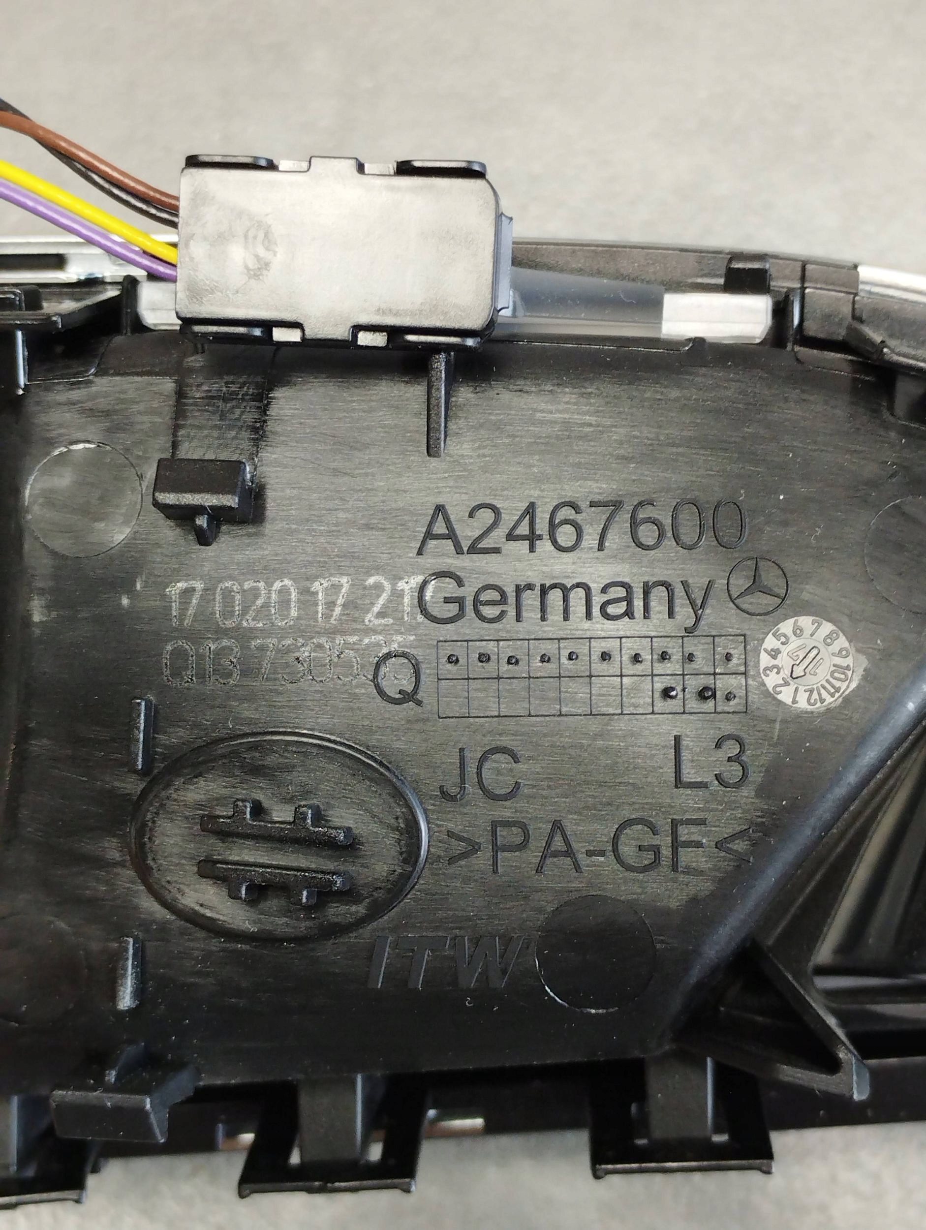 Mercedes-Benz B W246 W242 handle inner left rear part A2467600