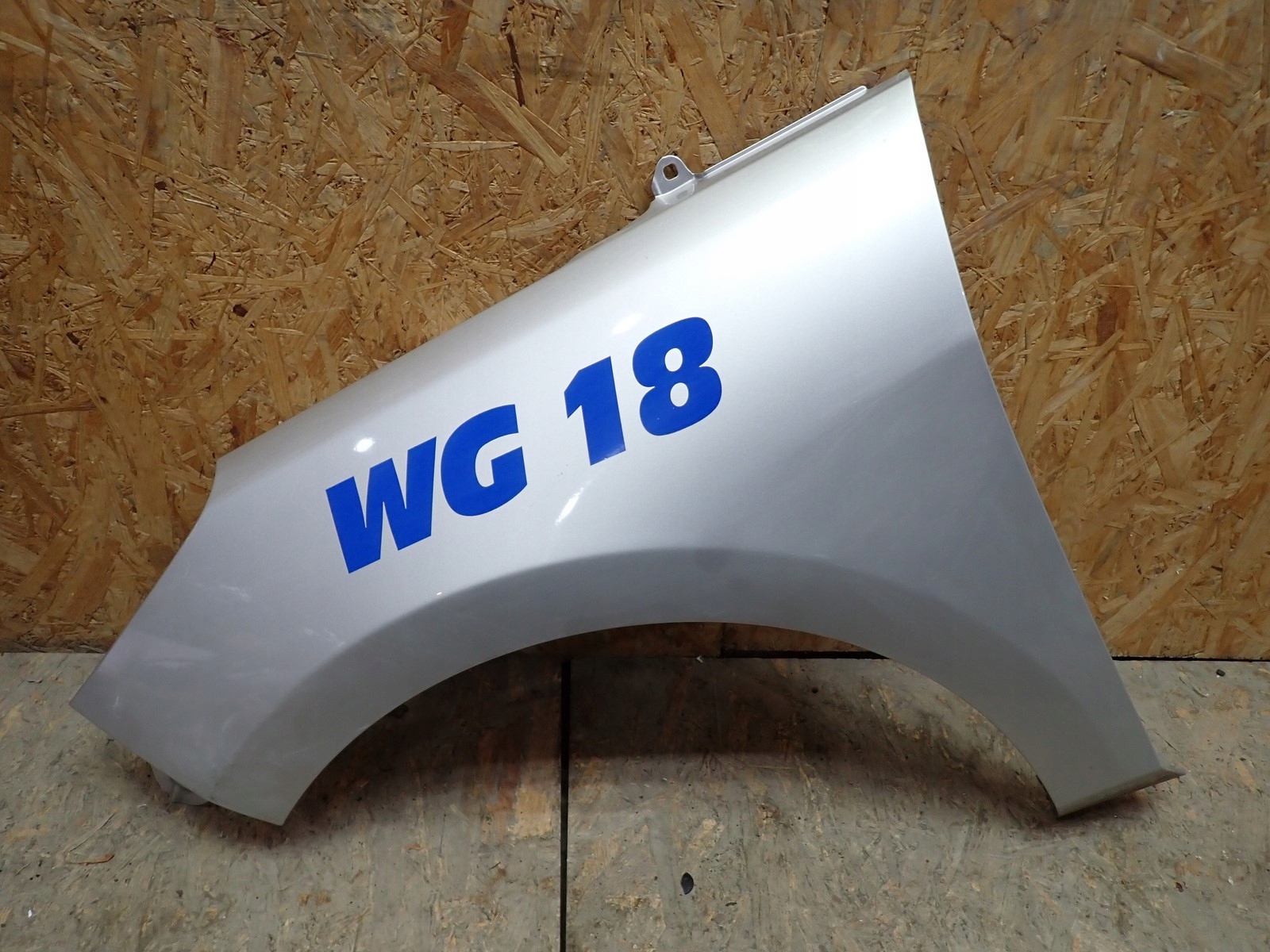 fender left front front FORD FIESTA MK8 2017- H1BBA16016AC