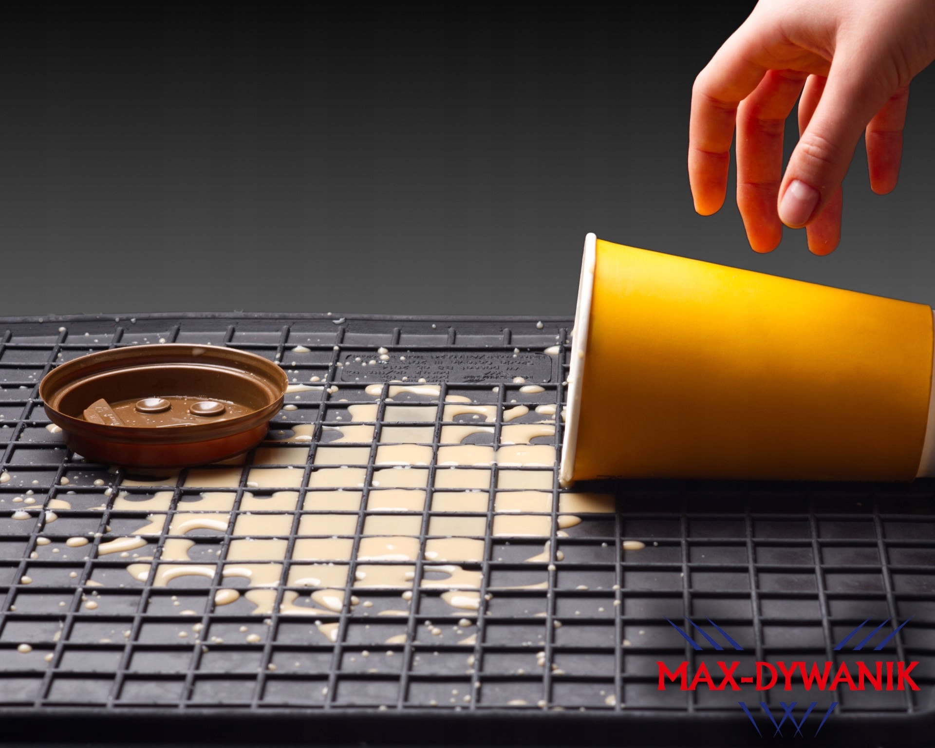 Toyota Rav4 V 2019- Dywaniki z osłoną EAN (GTIN) 5901319796842