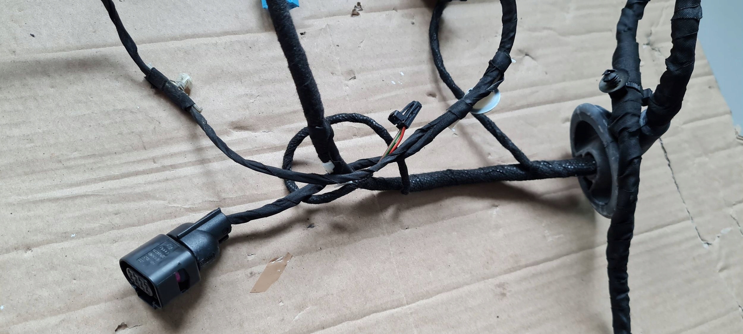 S4 B9 8W A4 bundle wiring door left left front 8W0971029AN