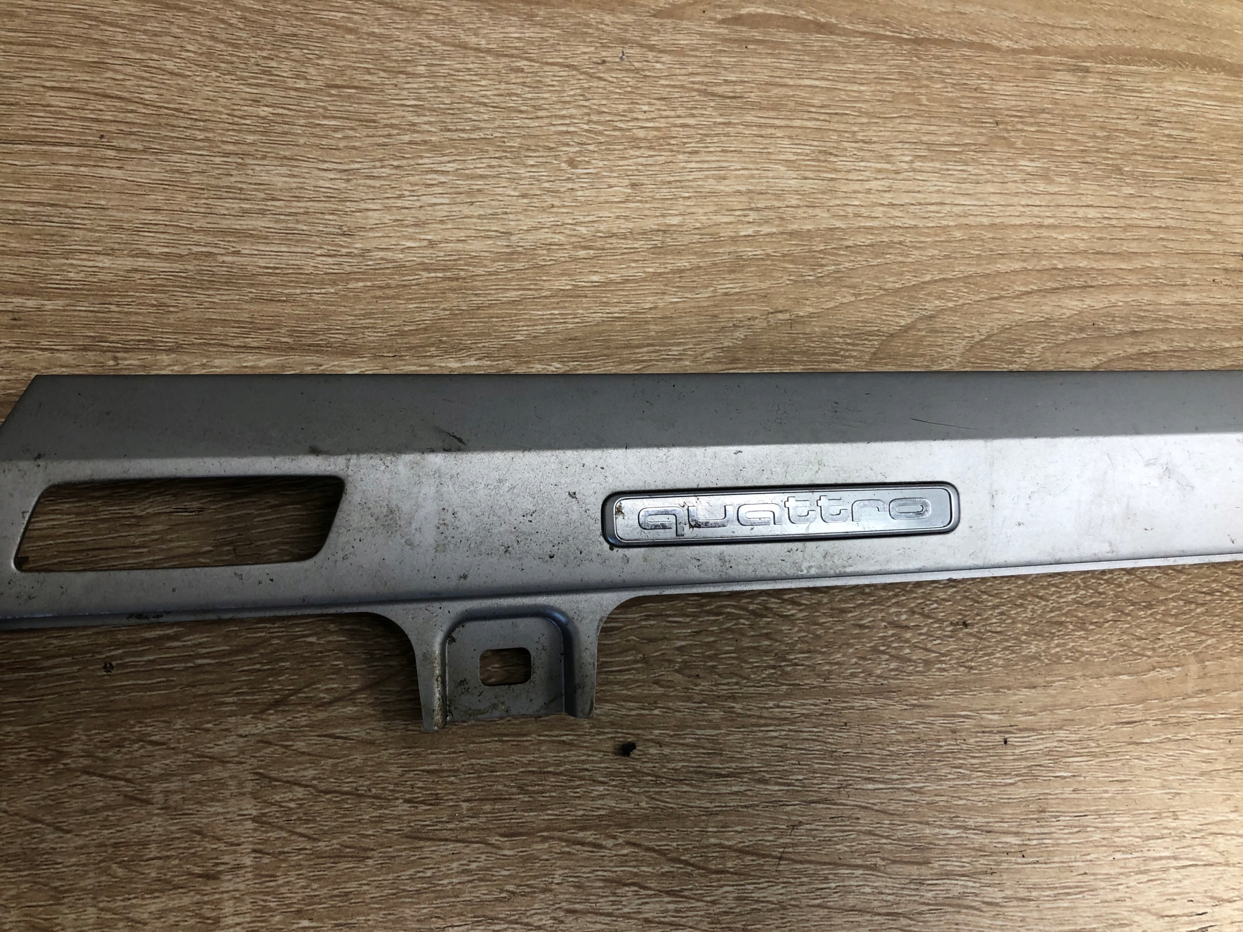 Moulage DEKOR Console AUDI Q7 4M 4M1853242