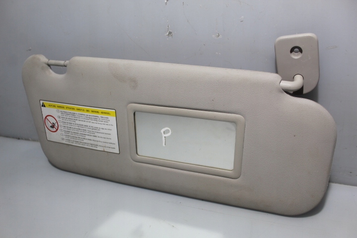 OSŁONA PRZECIWSŁONECZNA PRAWA PEUGEOT 207