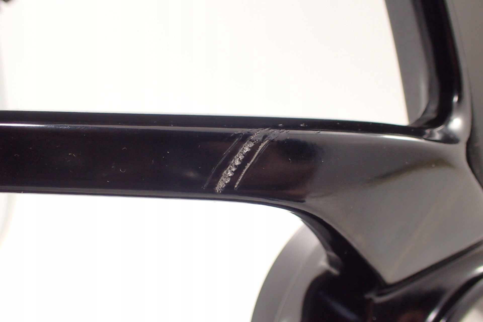 Ducati Monster 1200 14 17 Felga tyl 17 x6 00 Model Monster 1200 14 17