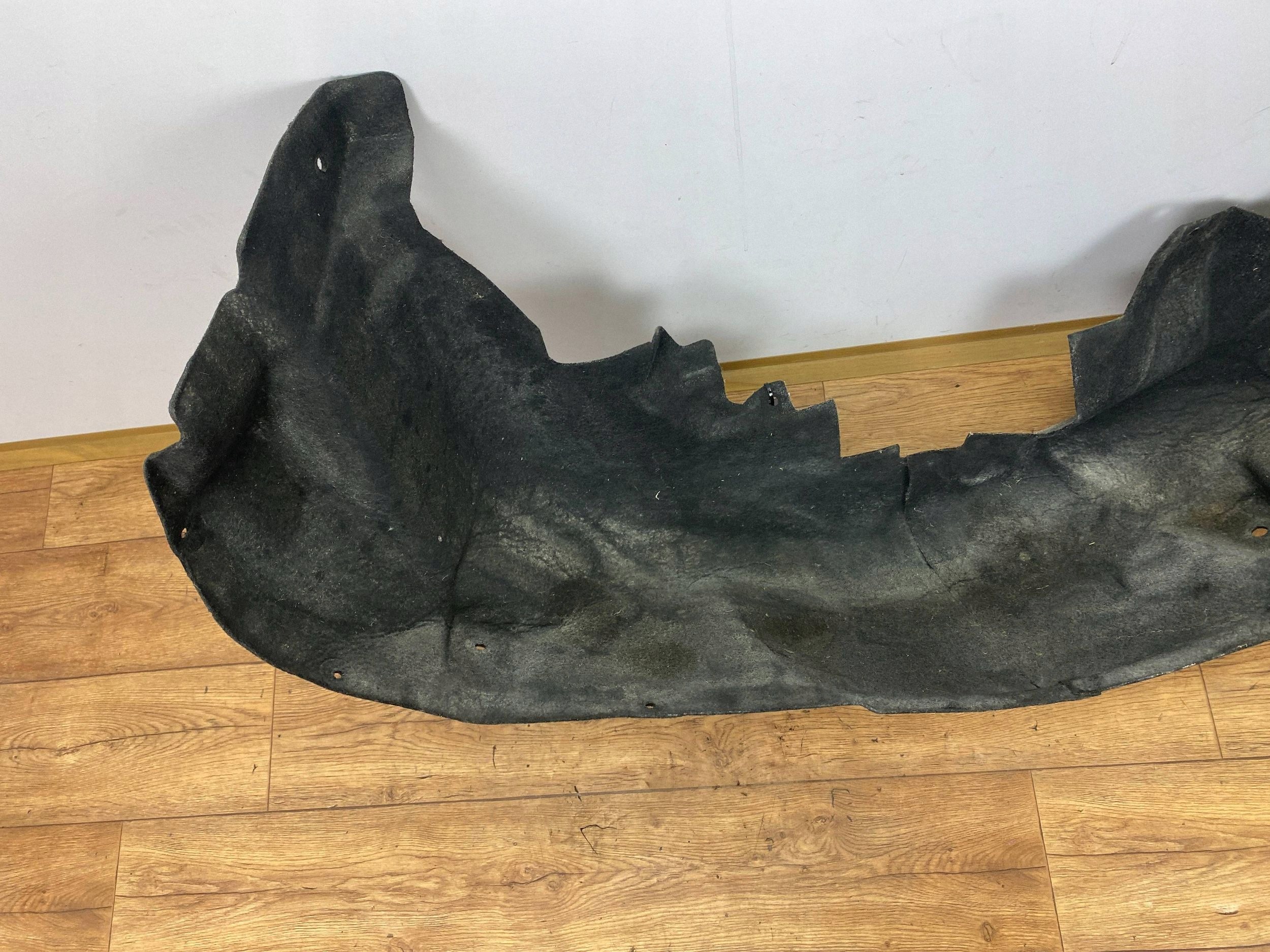 mudguard rear. left Ford Edge II 2019+