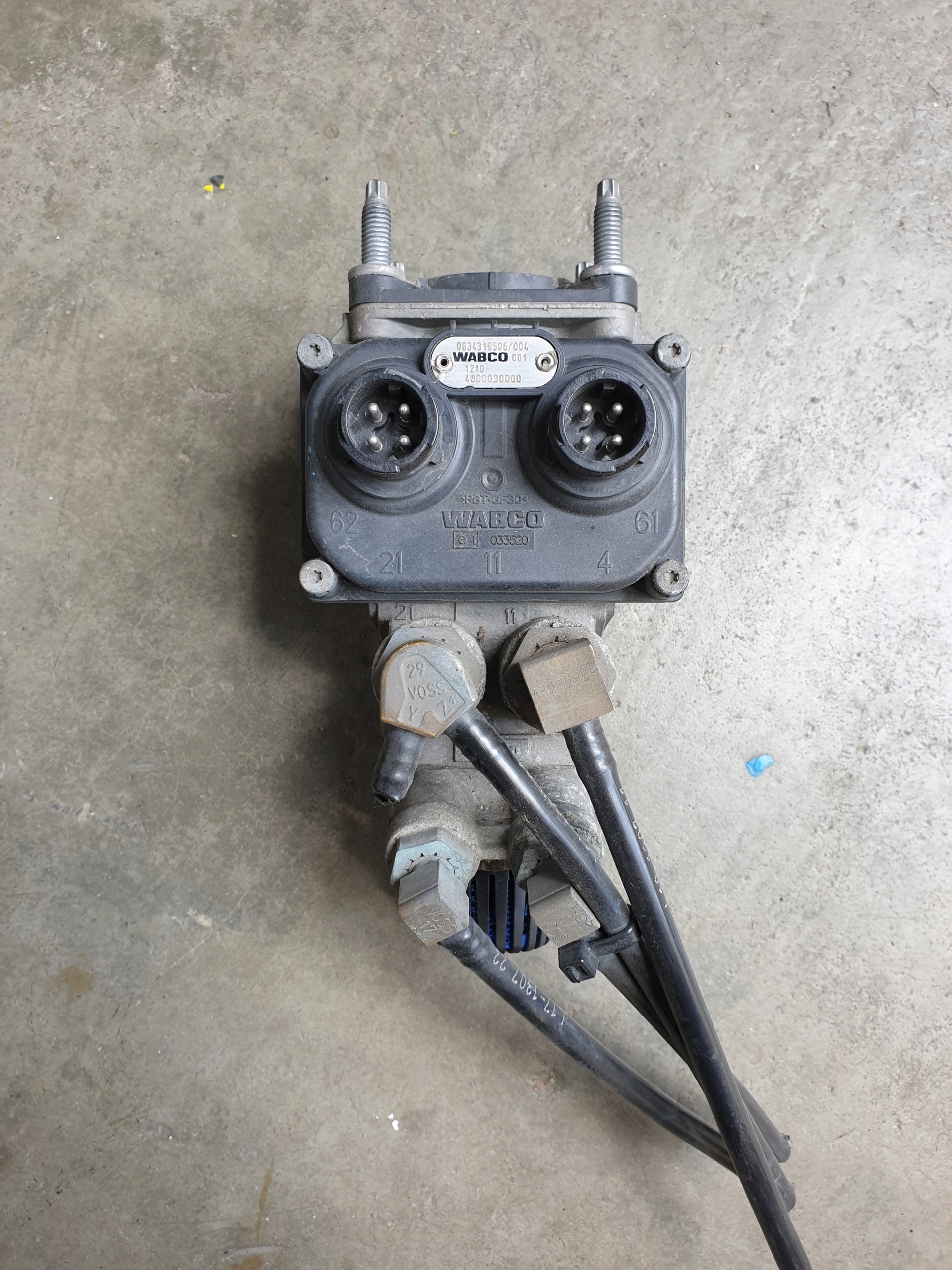 ACTROS MP3 MP2 ГЛАВНЫЙ ТОРМОЗНОЙ КЛАПАН FVA