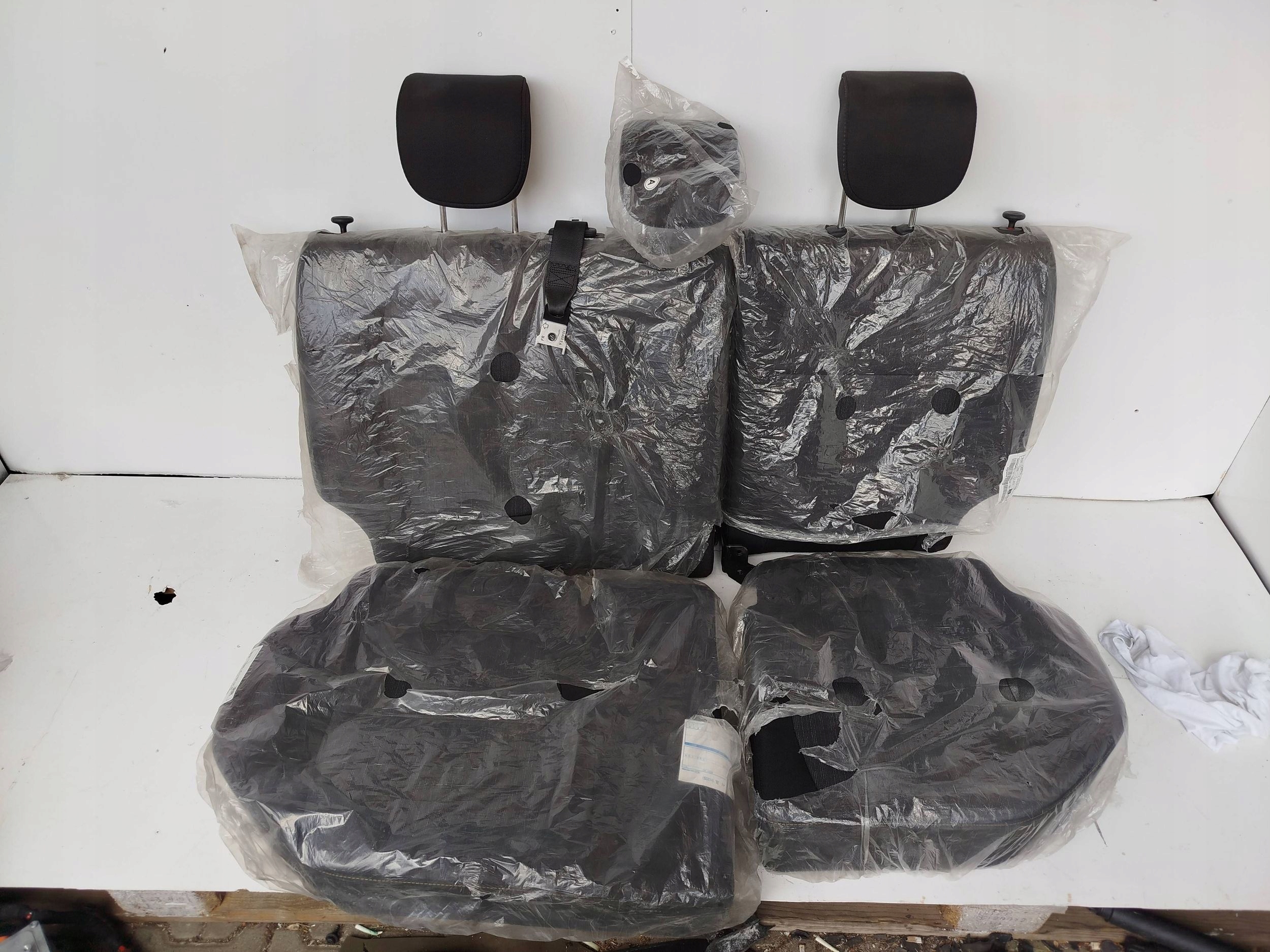 диван kia PICANTO II с isofix