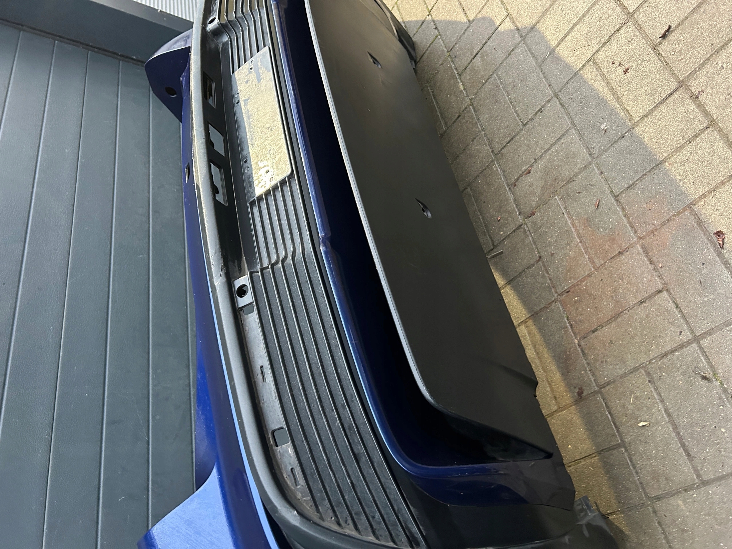 PORSCHE TAYCAN TURBO STOSSSTANGE HECK 9J1807421