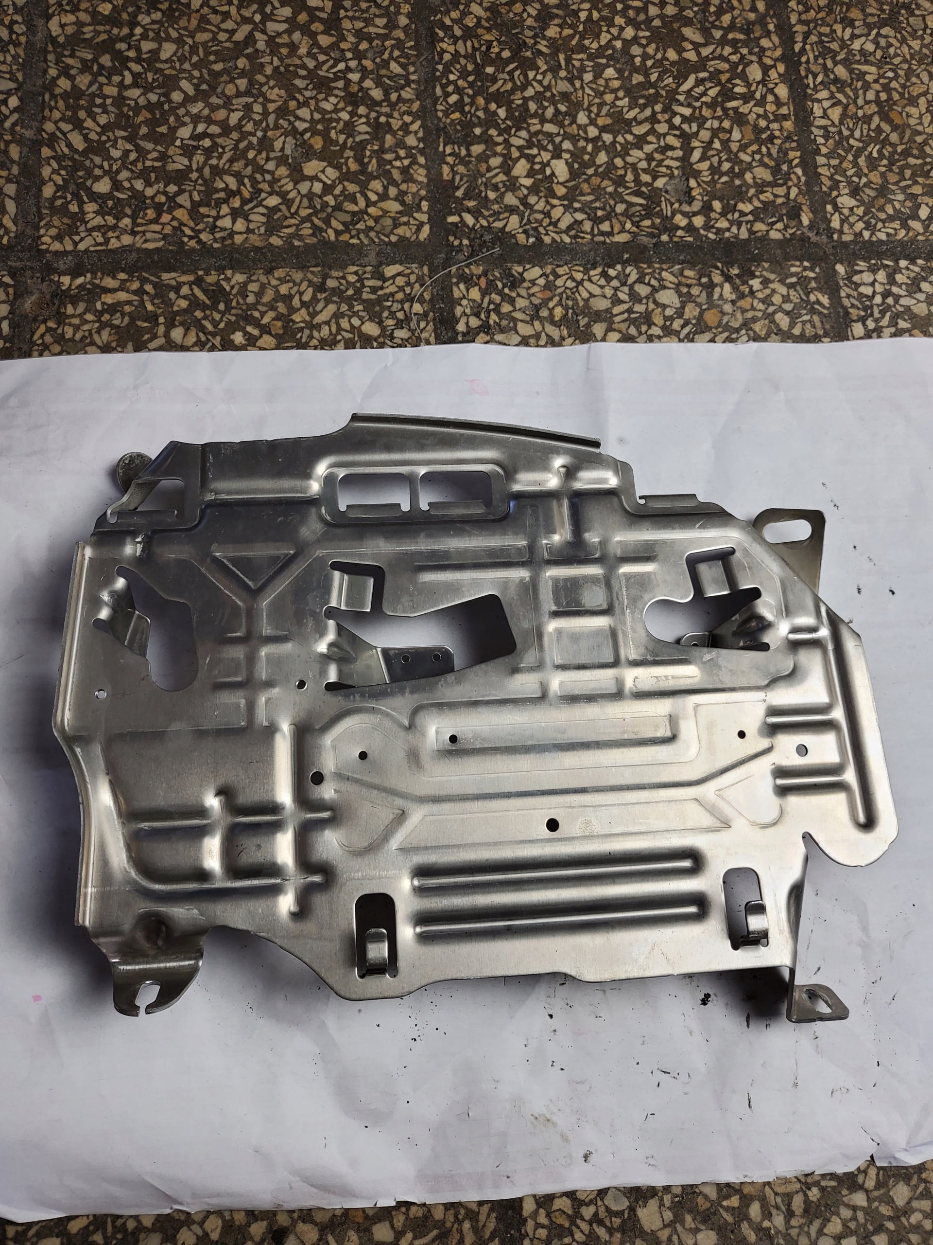 bracket holder support KOMPUTERA console MERCEDES E W207 COUPE OE