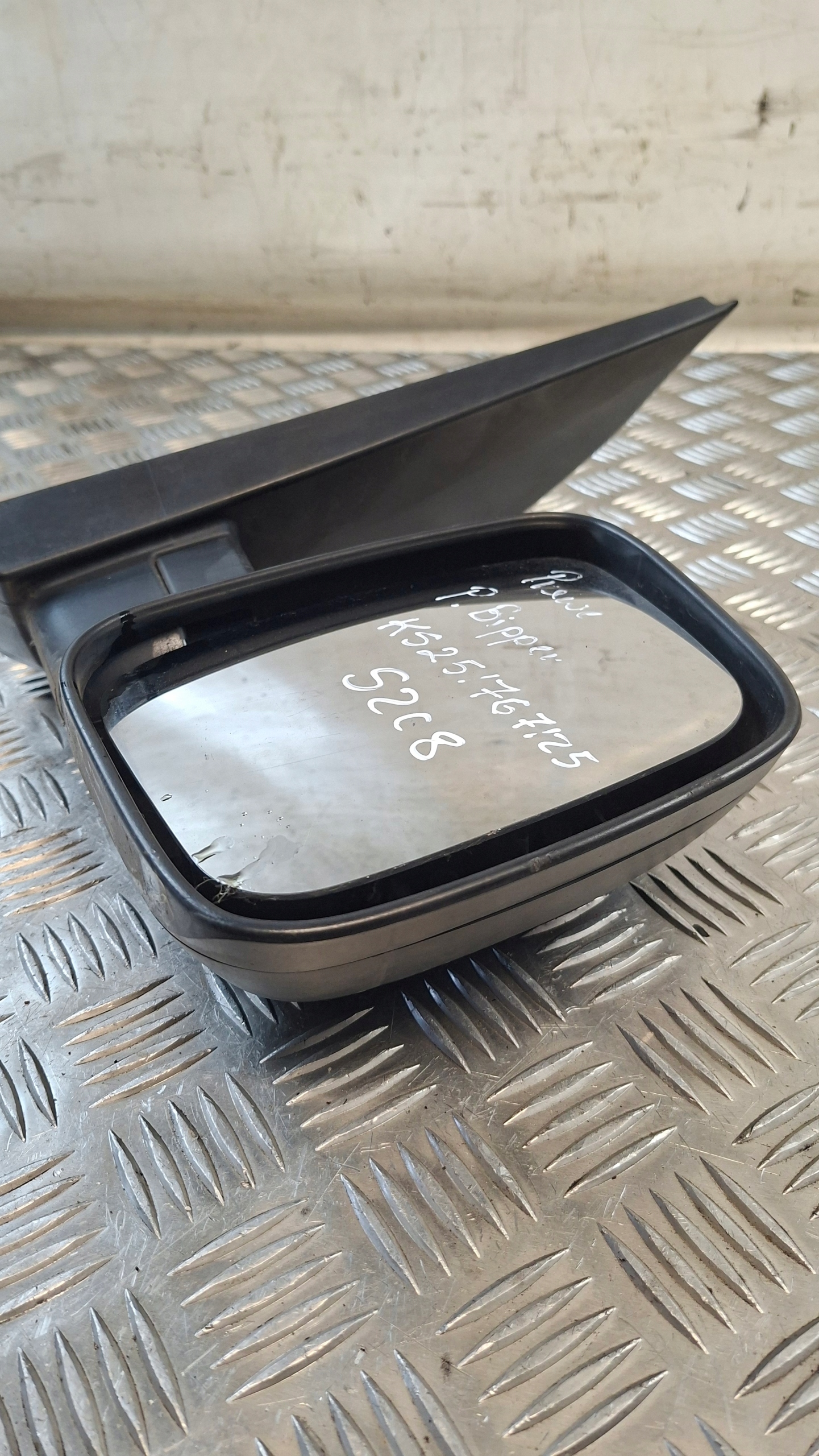 mirror right manually PEUGEOT BIPPER