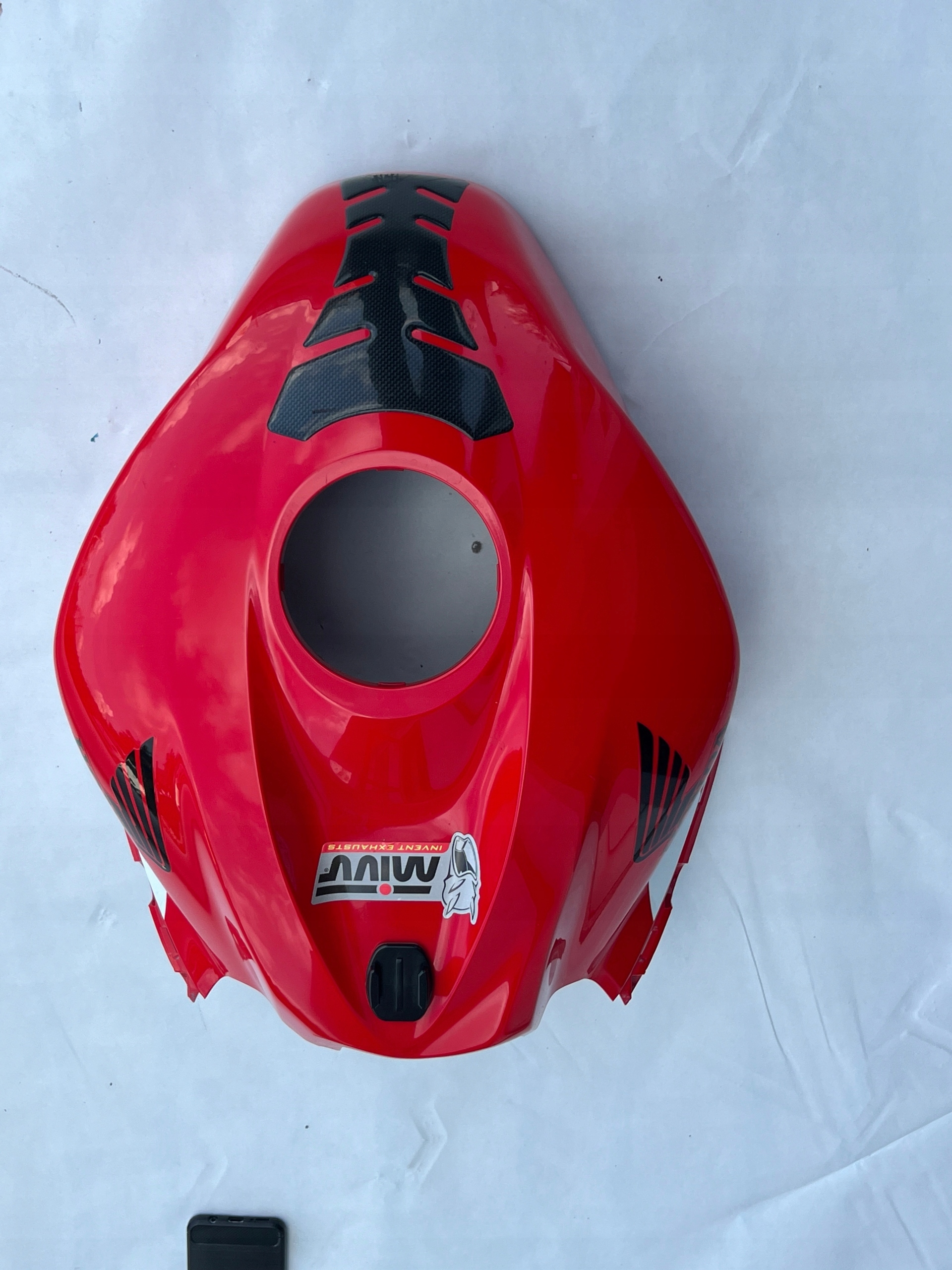 Návlek na nádrž Honda Cbr 600RR PC40 08-12r 83155-mfja-d000 ihla