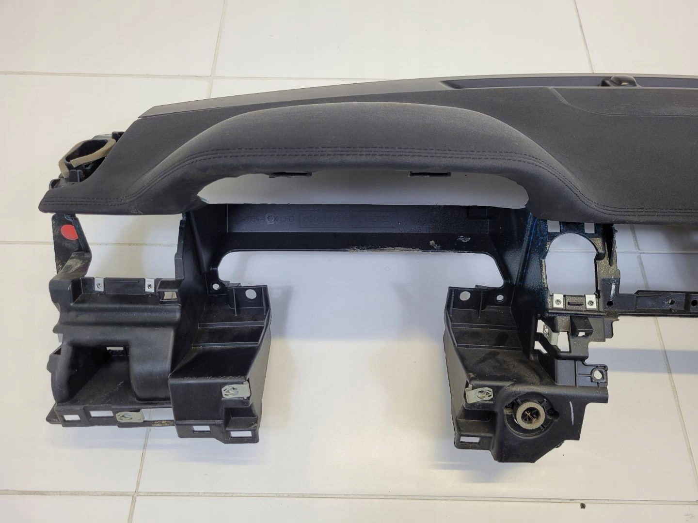 palubna doska konzola Land Rover Range Rover Evoque facelift 2018