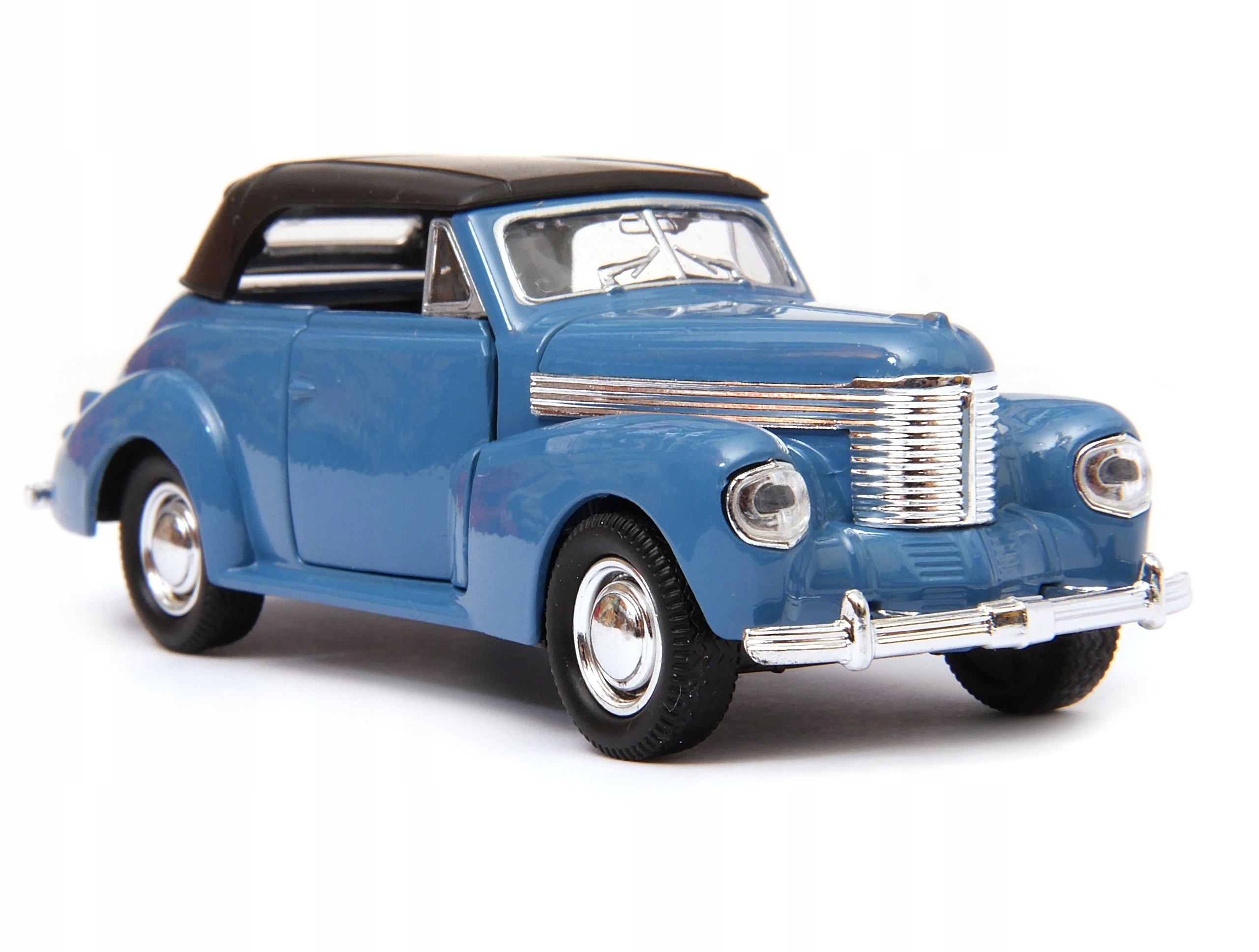 Opel Kapitan 1938 Cabriolet 1:34 WELLY CT