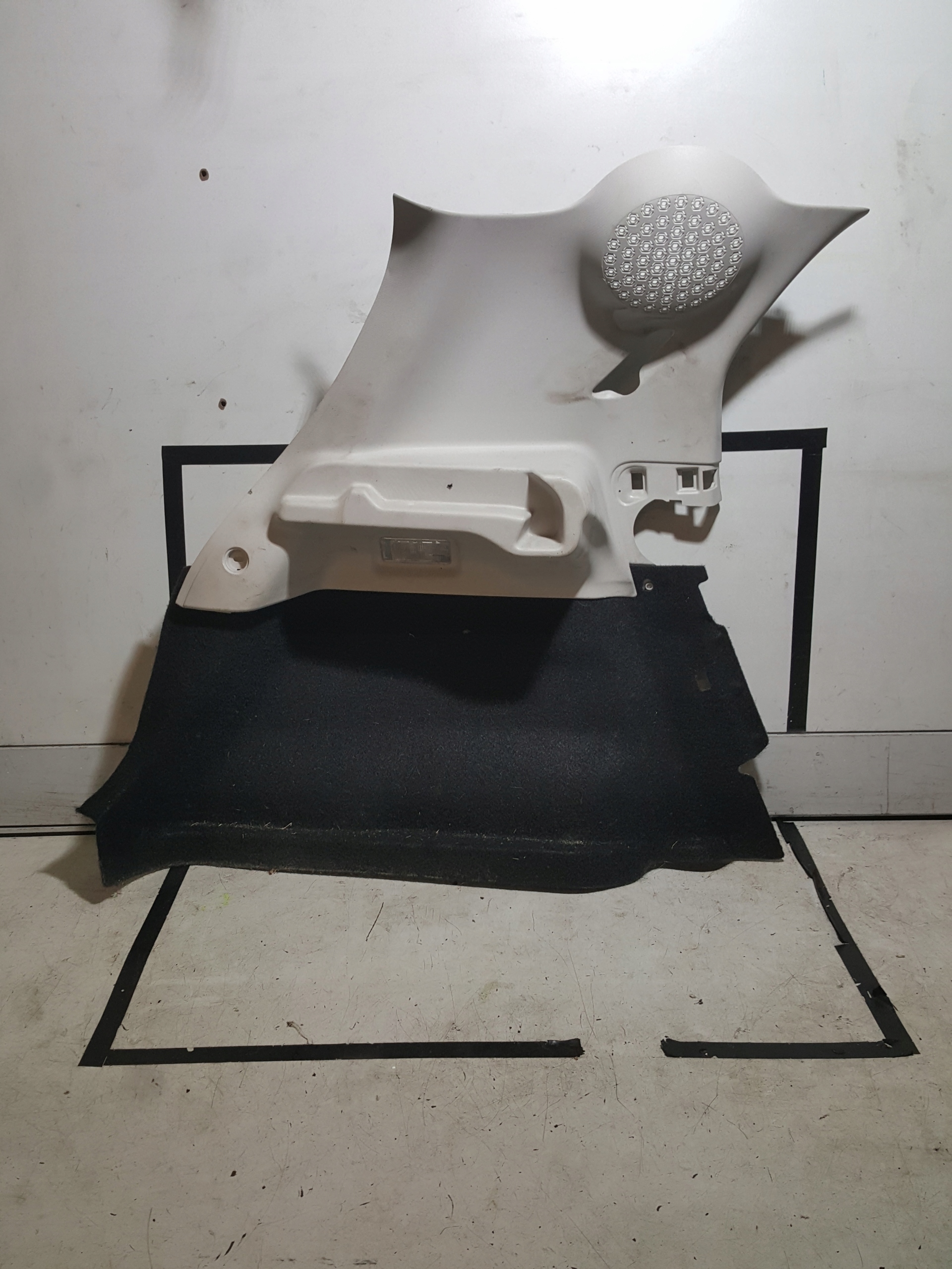 SMART FORFOUR II 453 КРЫШКА СТОЙКИ ЛЕВАЯ