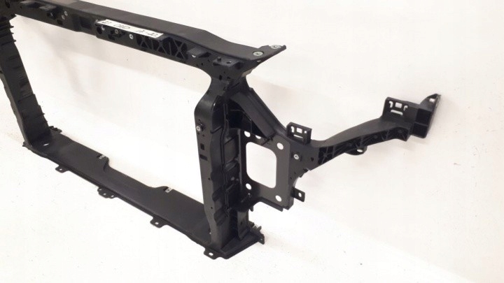 KIA CEED 2017 WZMOCNIENIE PAS PRZÓD Typ samochodu Samochody osobowe