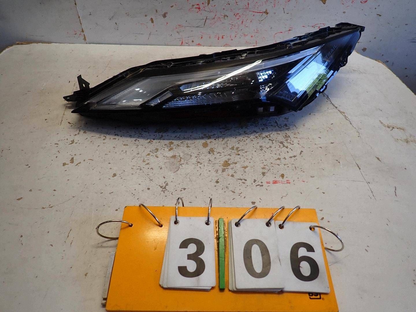 light front front left NISSAN X-TRAIL T33 2021- FULL LED