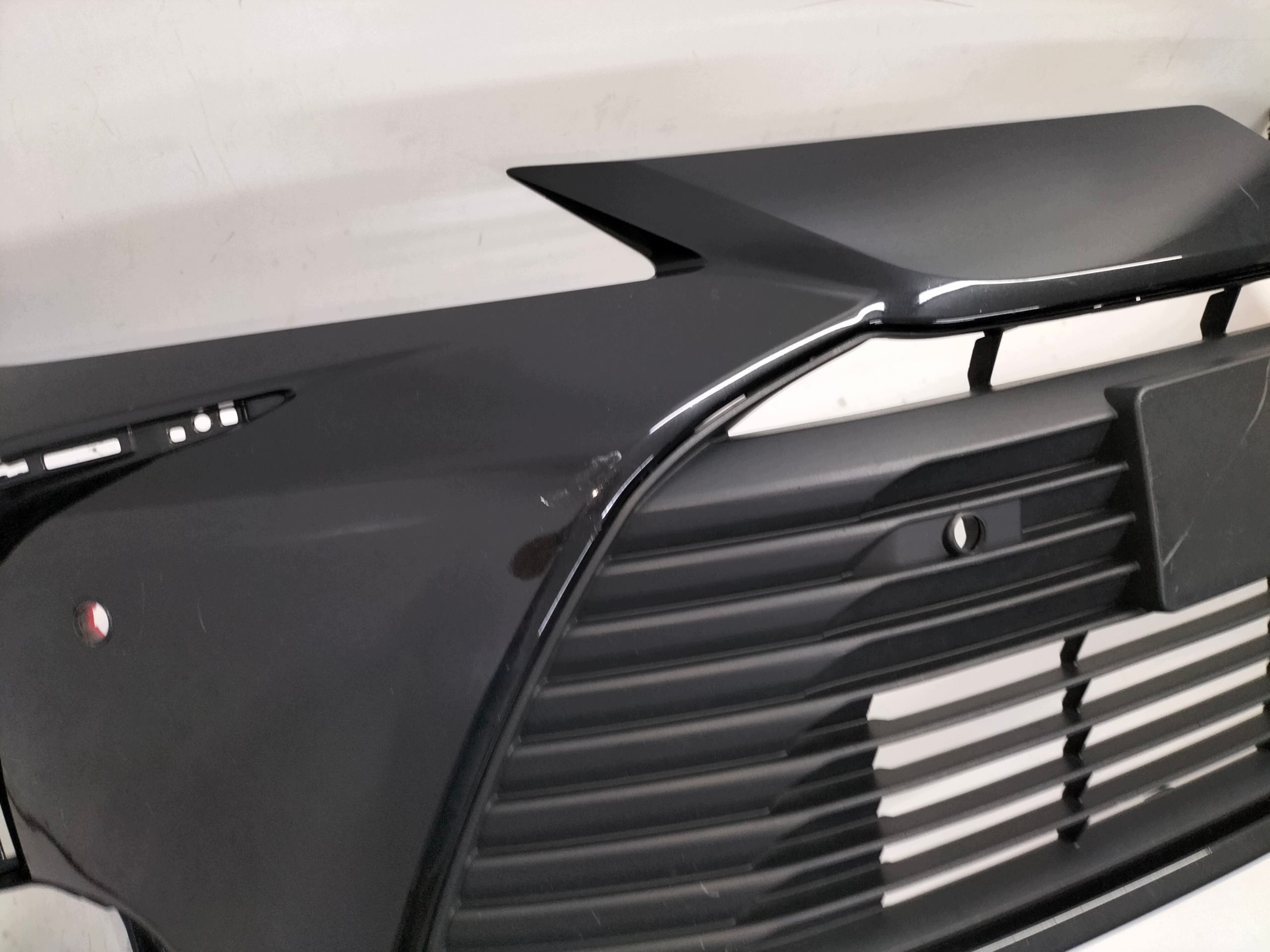 front bumper front TOYOTA COROLLA E21 18 SDN without washers below 4x PDC