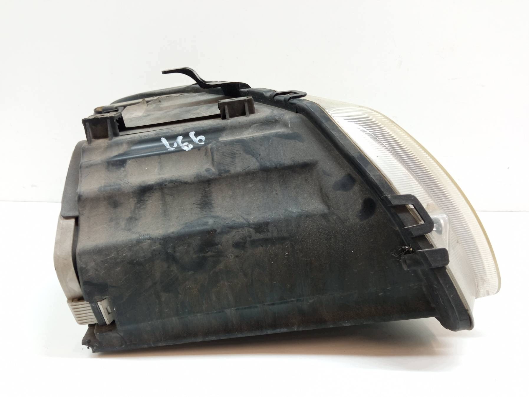 light front left EU 04857831AC Chrysler Voyager IV (2001-2007)