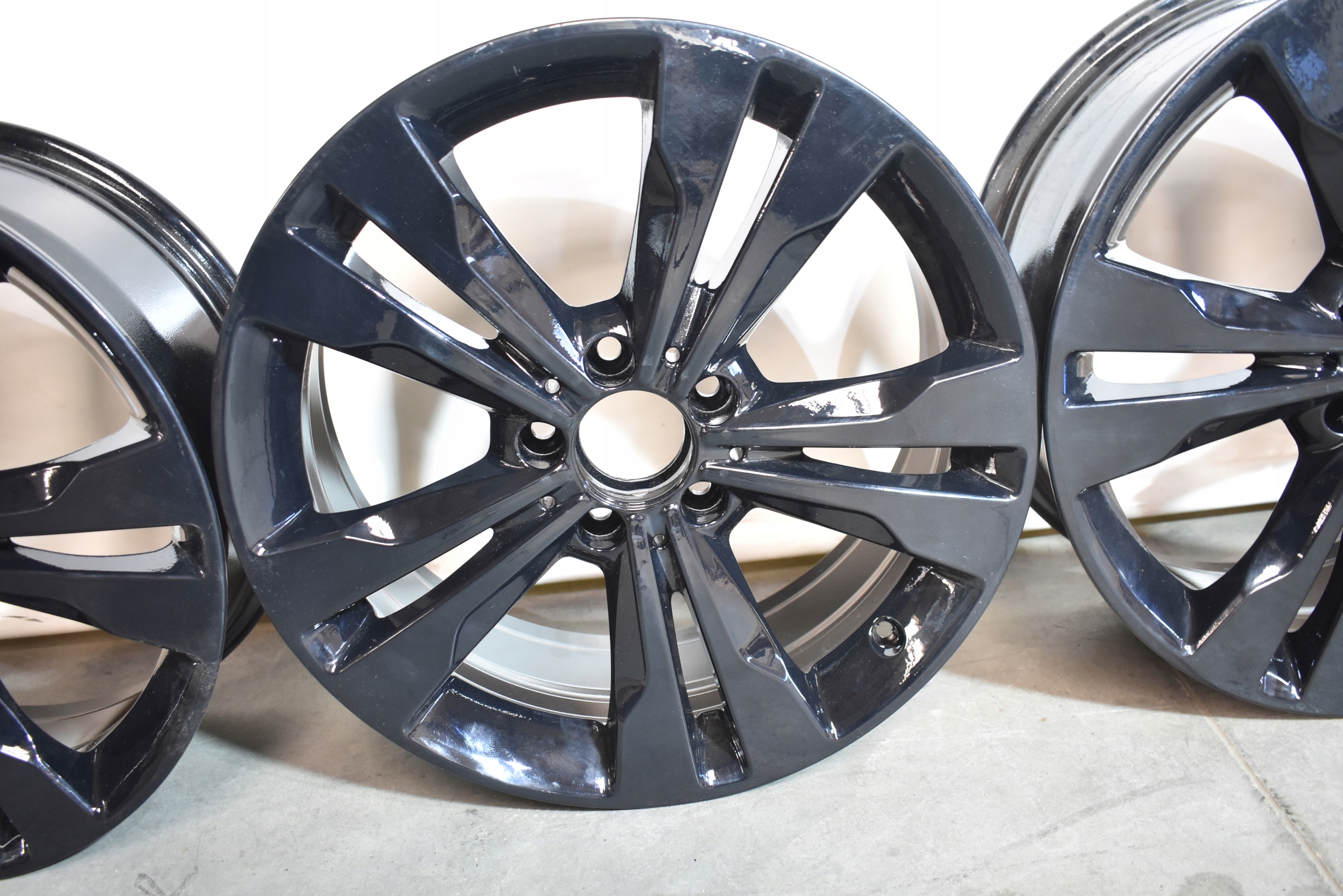 IDEALNE discs 18 ' MERCEDES CLA W117 1