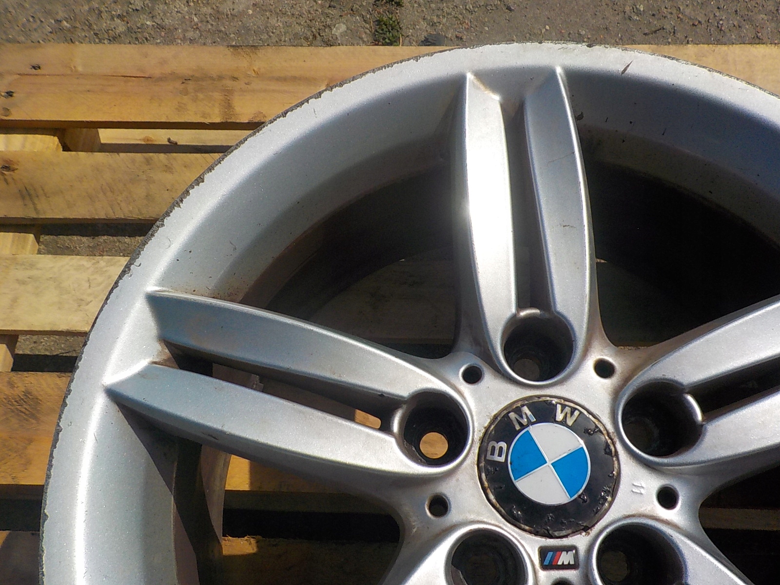 BMW E87 E81 disk hliníkový m-packet R18 5x120