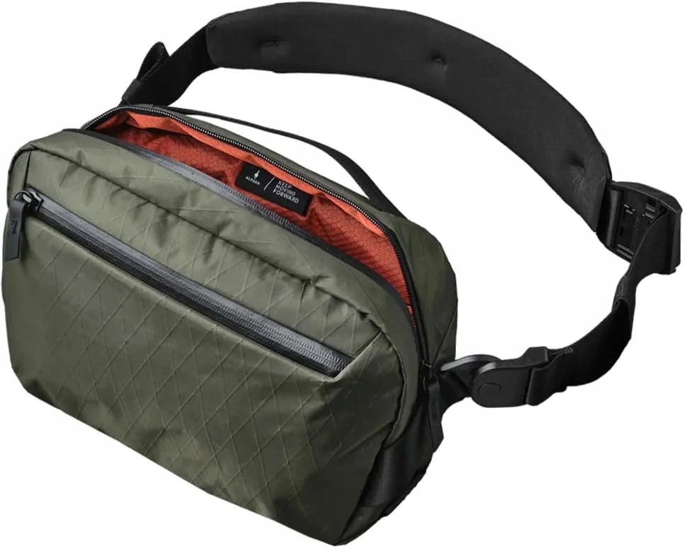Crossbody taška přes rameno Alpaka Go Sling X-Pac tmavě zelená