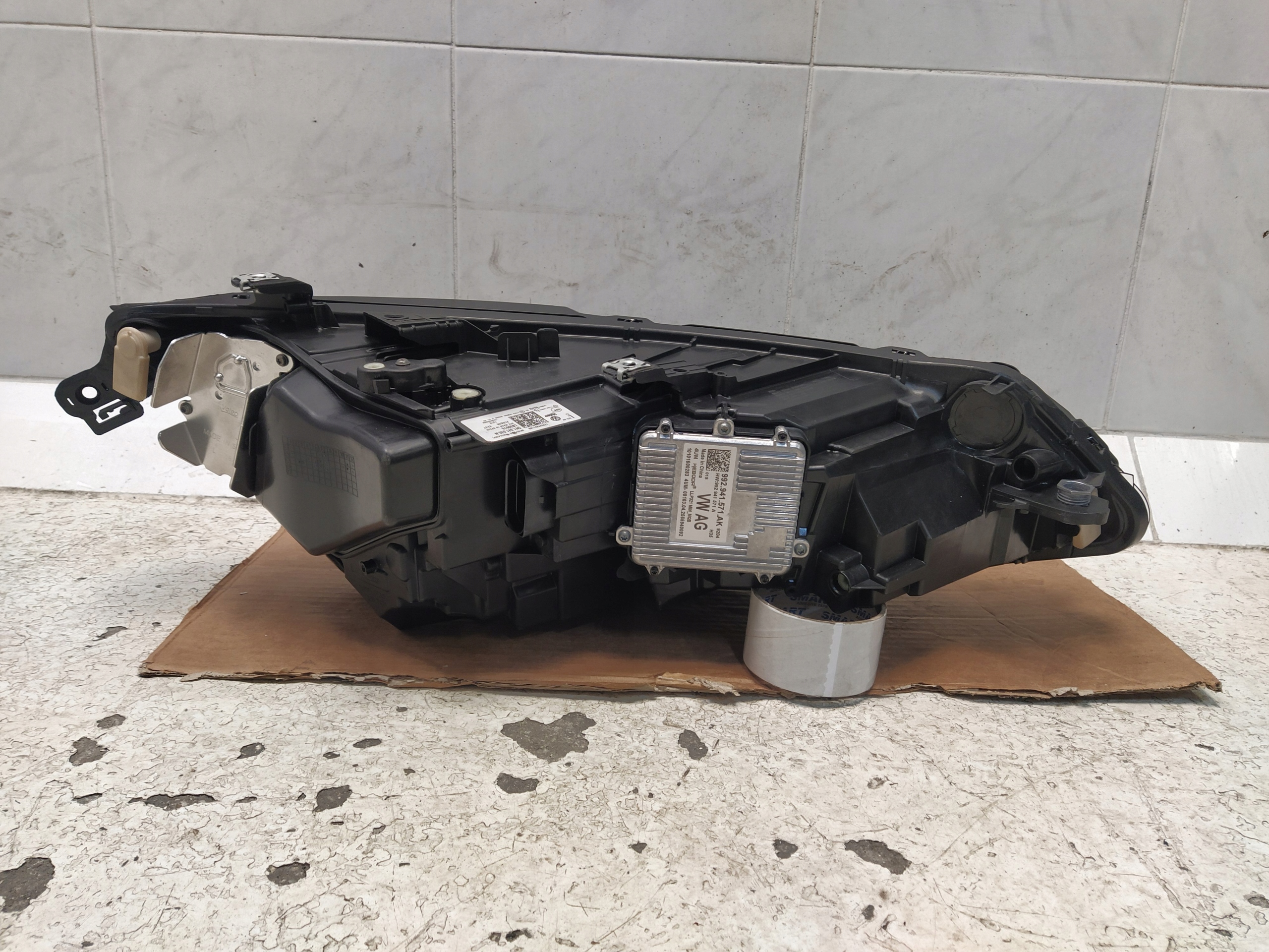 VW GOLF 8 VIII LIFT light lights REFLEKTOR front left right MID FULL LED