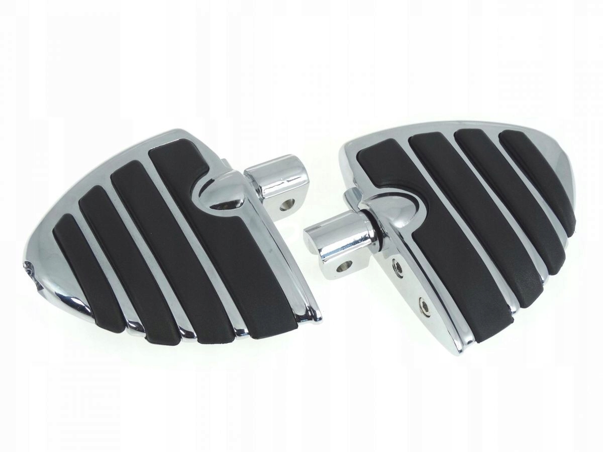 MT099-007 - ВОДІЙ SUZUKI INTRUDER VOLUSIA 800