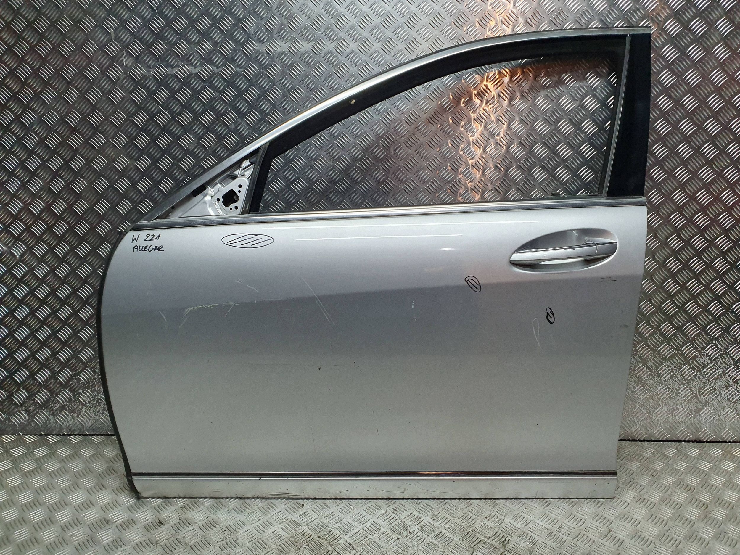 door left front MERCEDES s-class W221 WERSJA ANGIELSKA
