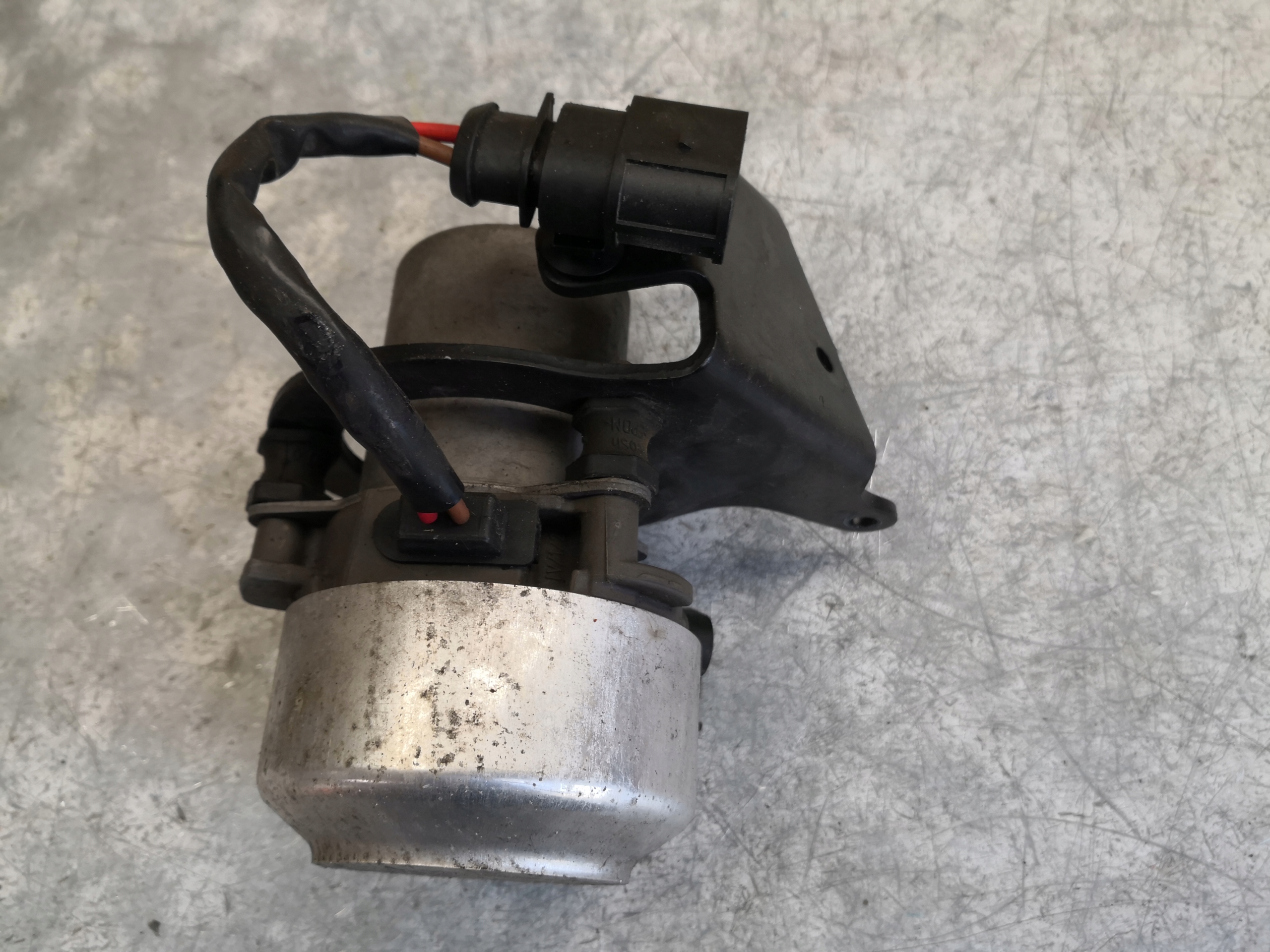 Pompe VACUM VW CADDY III 5Q0612181