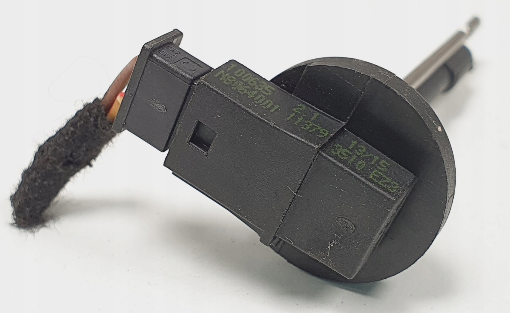 CZUJNIK TEMPERATURY BMW 5 F07 Producent części BMW OE