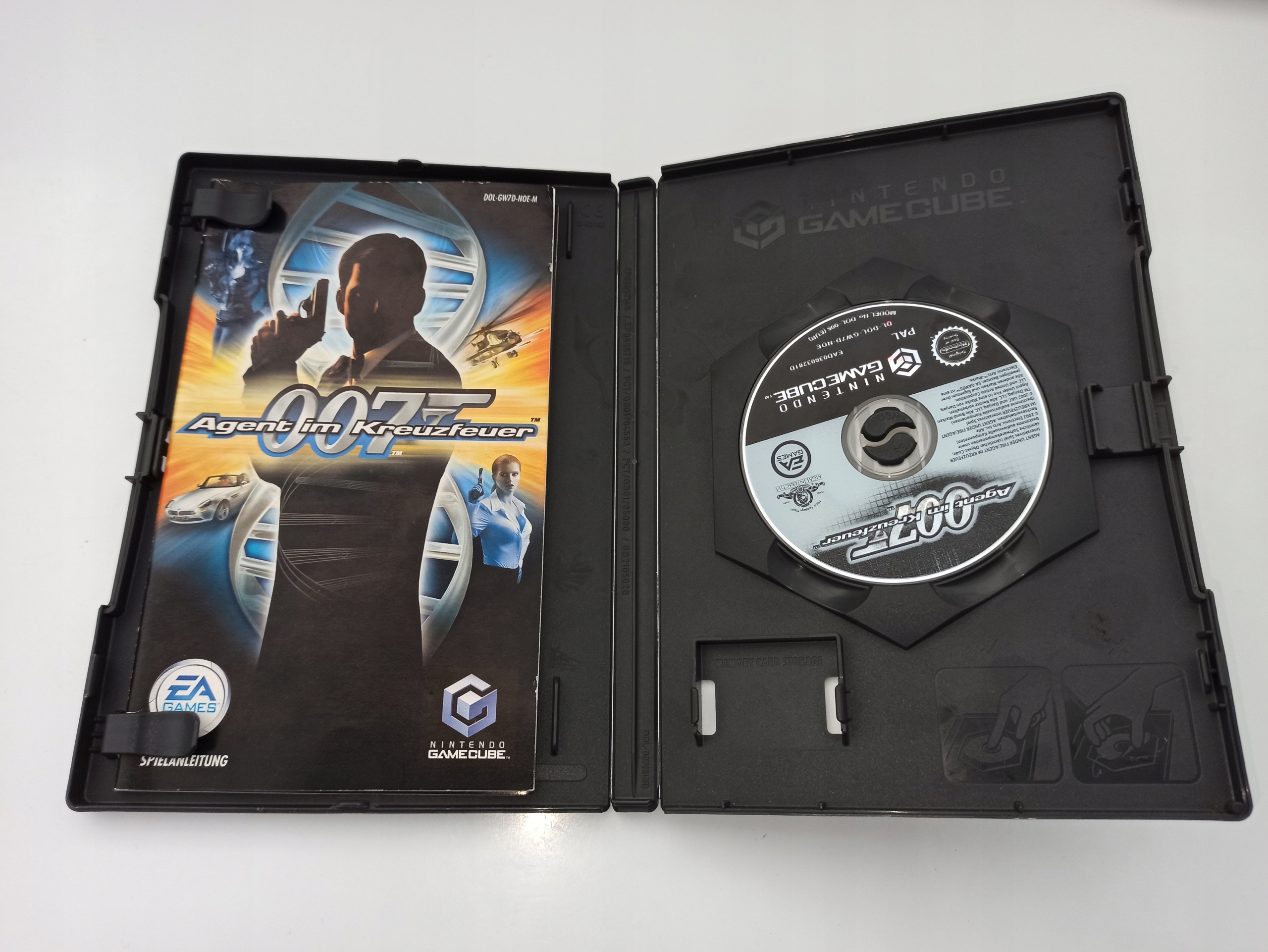 JAMES BOND 007 AGENT UNDER FIRE komplet, dobra gra Platforma Nintendo GameCube