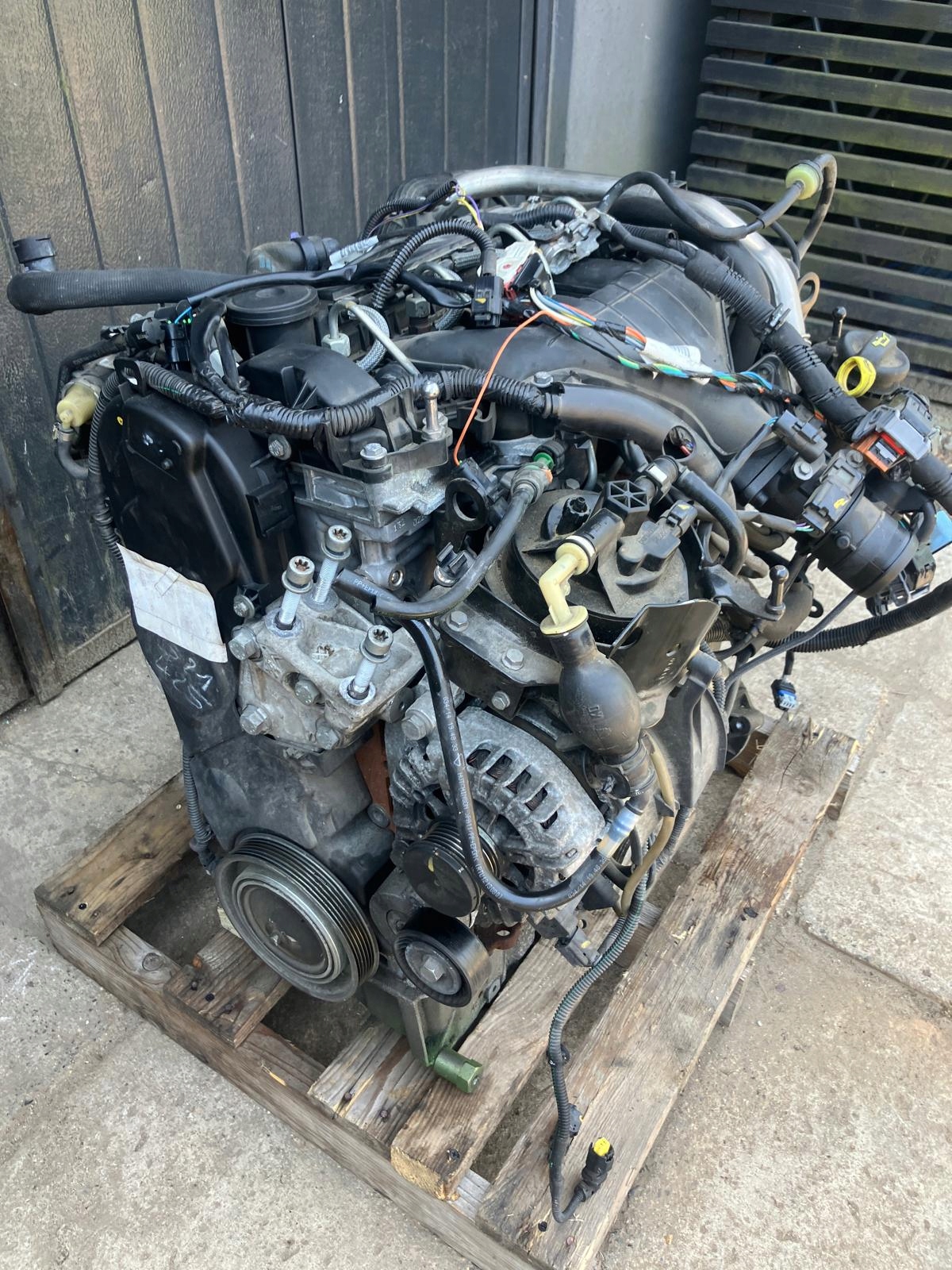 engine complete nozzles pump CITROEN C5 III X7 2.0 HDI RHF RH01